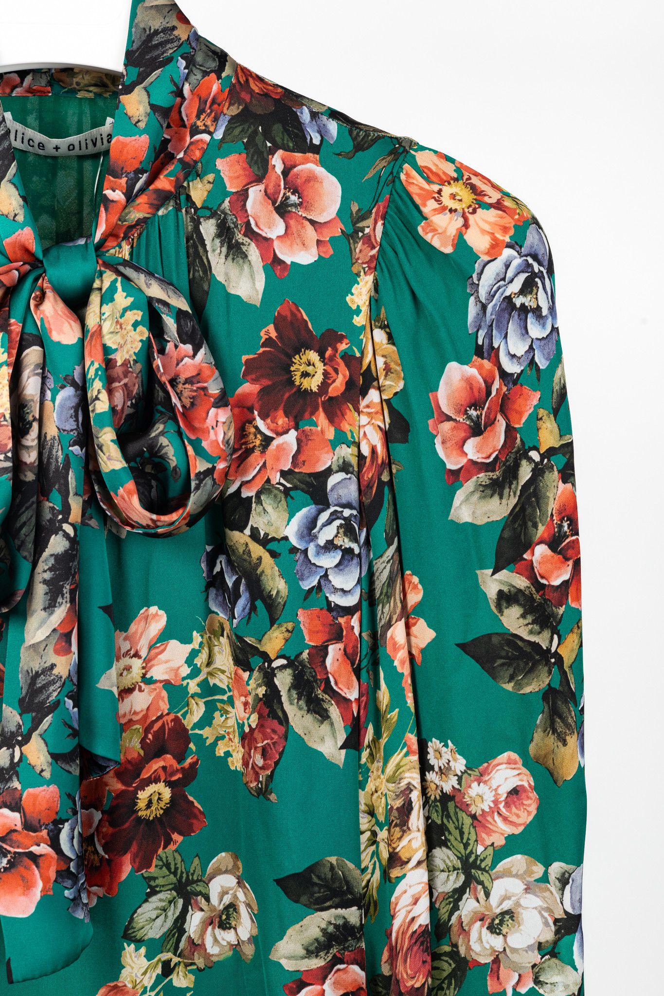 Alice + Olivia Alice + Olivia Merrilee Floral Tie-Neck Tiered Ruffle Dress Size S / US 4 / IT 40 - 6 Thumbnail