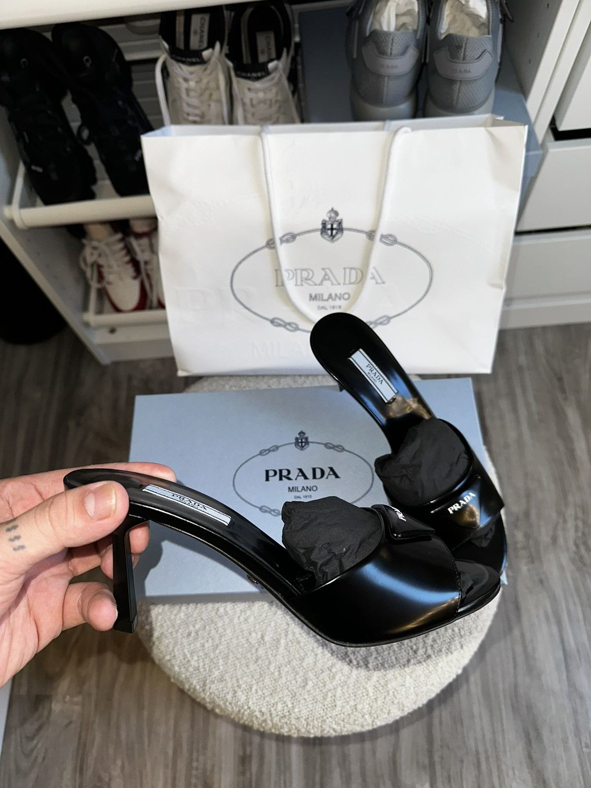 Prada Prada Puff Logo Mule Heels Size US 7.5 / IT 37.5 - 3 Thumbnail