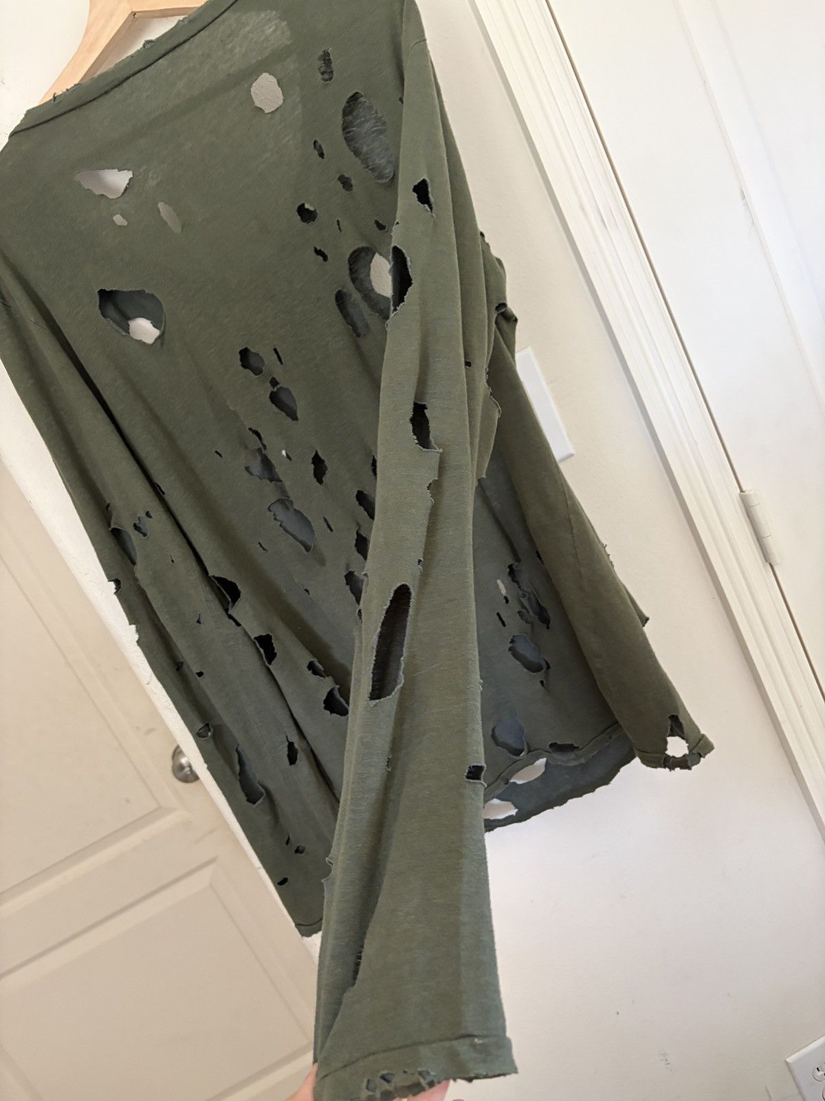 Balmain SS10 Decarnin Bullet Distressed Shotgun Longsleeve Size US M / EU 48-50 / 2 - 4 Thumbnail