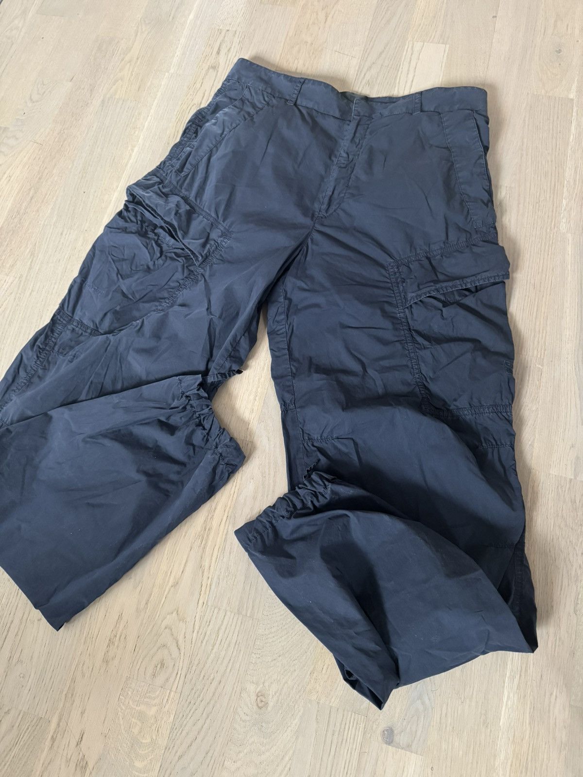 Givenchy GIVENCHY PANTS see ALL PHOTOS FOR TAPE MEASUREMENTS DESCRIPT Size US 32 / EU 48 - 1 Thumbnail
