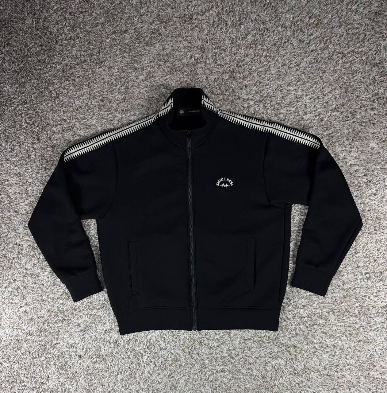 GU × Undercover UNDERCOVER x GU Kosmik Noise Black Tracksuit Size US S / EU 44-46 / 1 - 2 Thumbnail