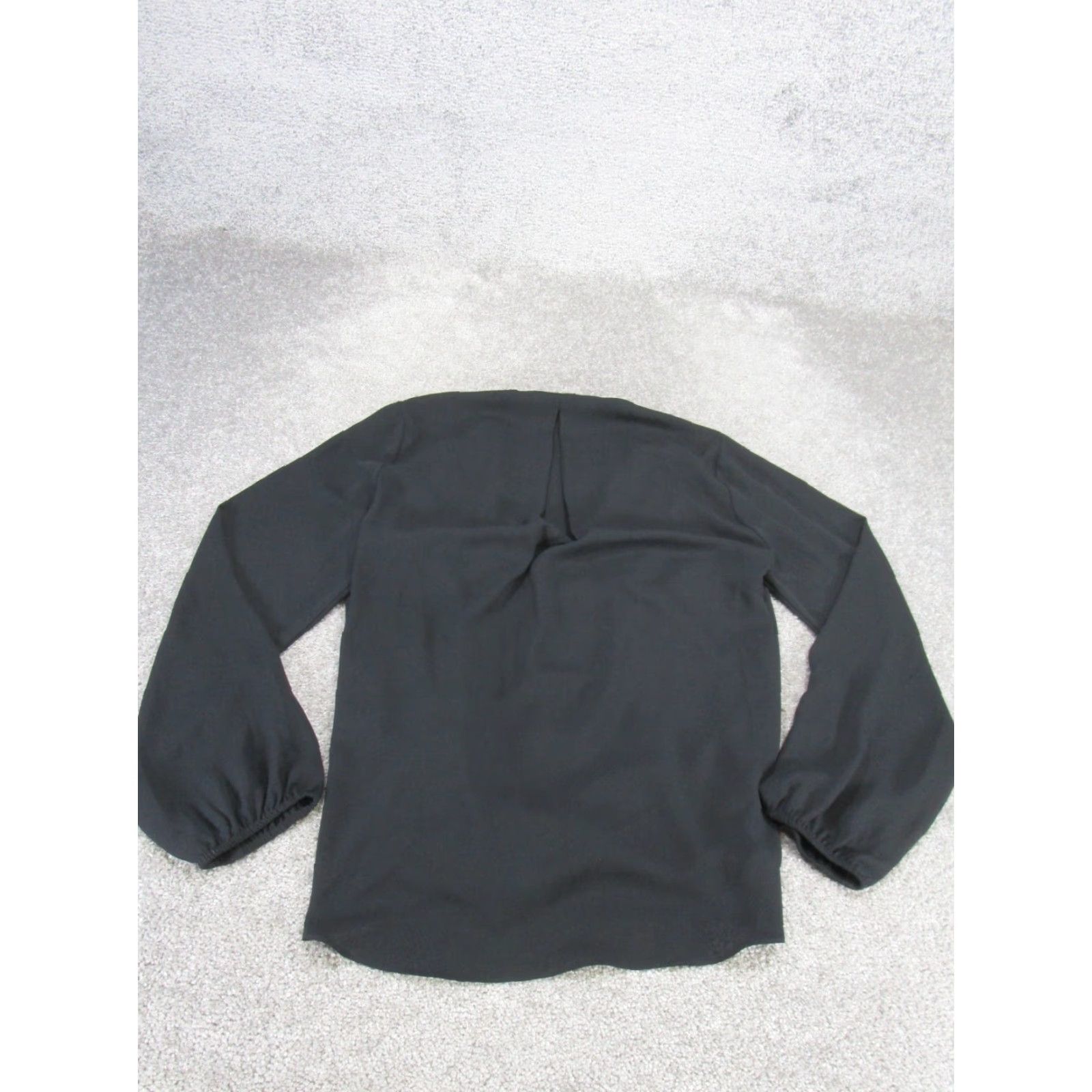 Lilly Pulitzer Lilly Pulitzer Shirt Womens Medium Black Cowl Neck Long Sleeve Blouse Casual Womens M Blouse Size M / US 6-8 / IT 42-44 - 3 Thumbnail
