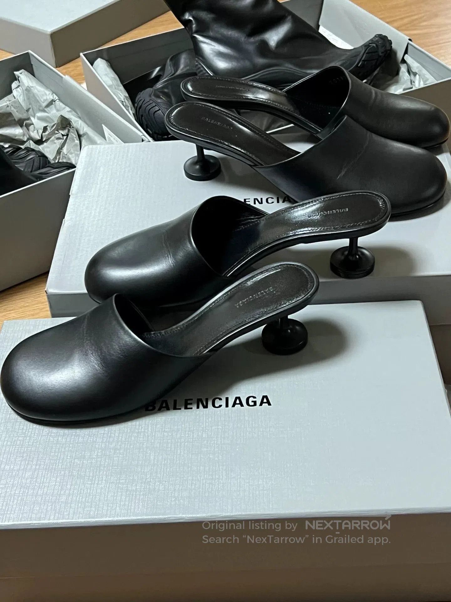 Balenciaga Balenciaga Women's Heeled Leather Mules. Size US 5 / IT 35 - 2 Thumbnail