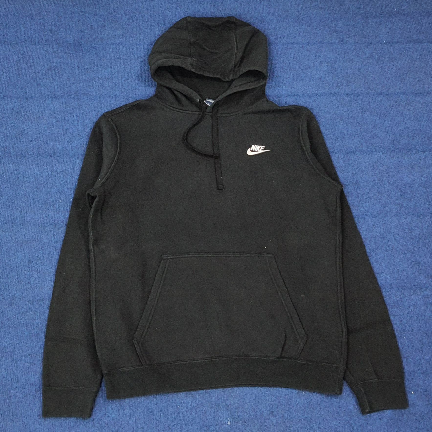 Nike Vintage Nike Hoodie Black Embroidery Swoosh Pullover C278N21 Size US L / EU 52-54 / 3 - 1 Thumbnail