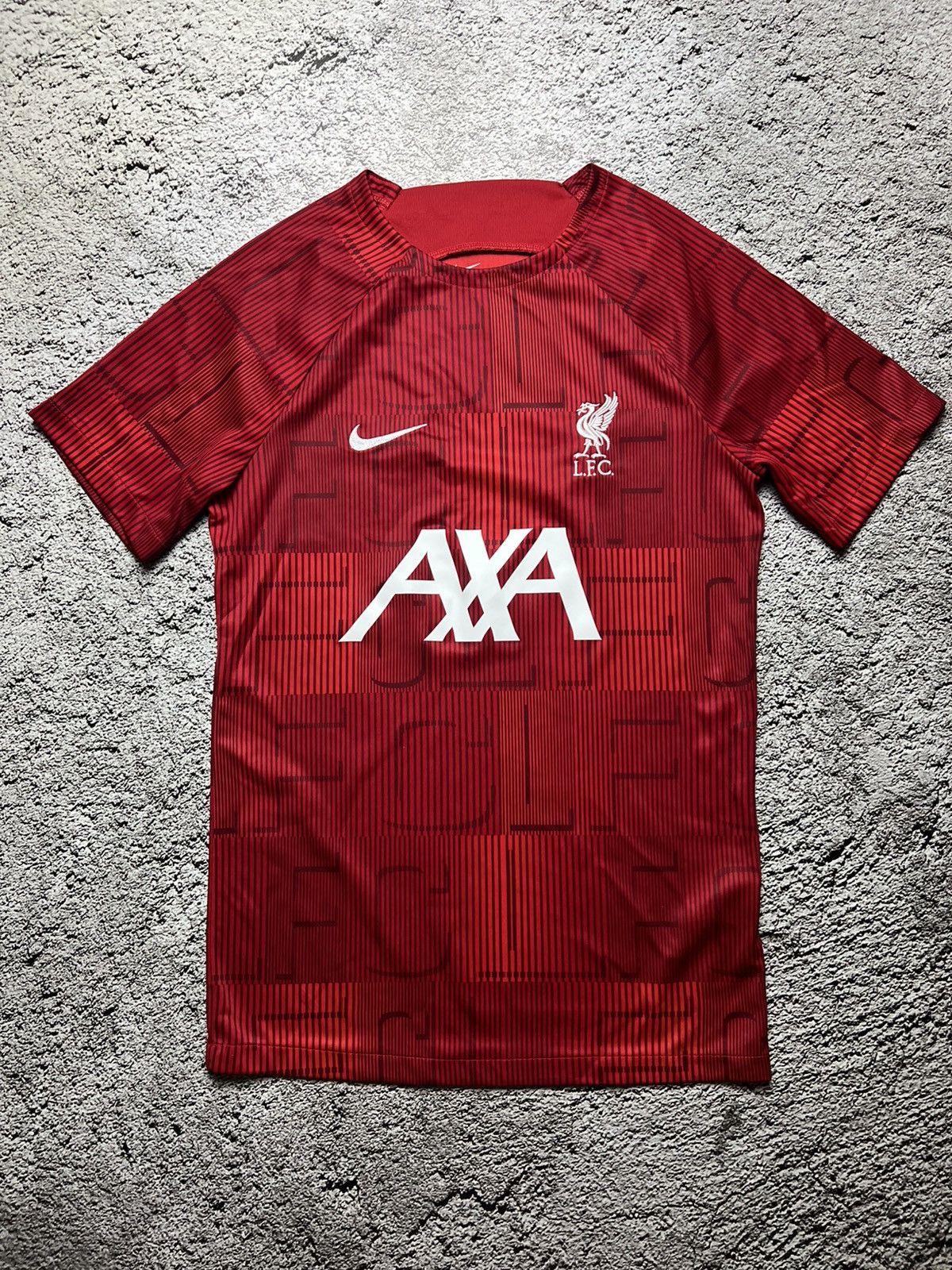 Nike 2023-2024 FC Liverpool London nike AXA pre match jersey Size US S / EU 44-46 / 1 - 1 Thumbnail