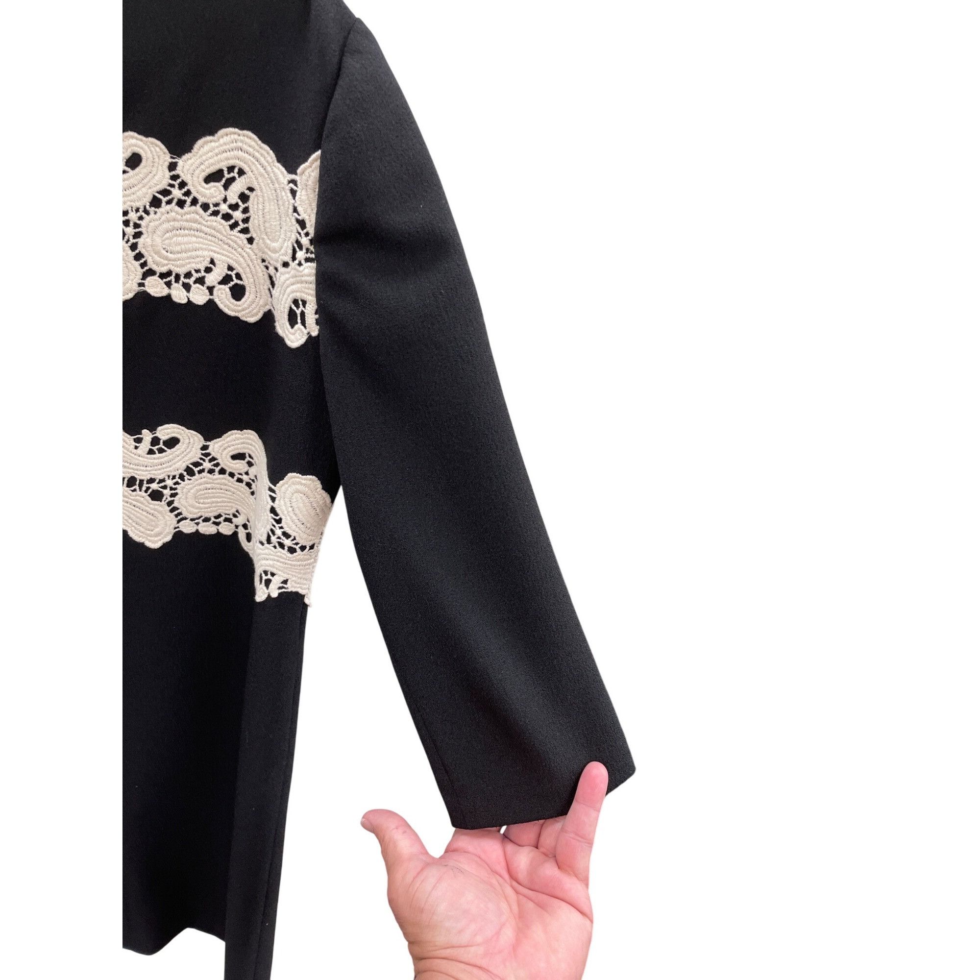 MAGGY LONDON Maggy London womans black seath embroided dress size 4 SKU 8 Size S / US 4 / IT 40 - 10 Thumbnail