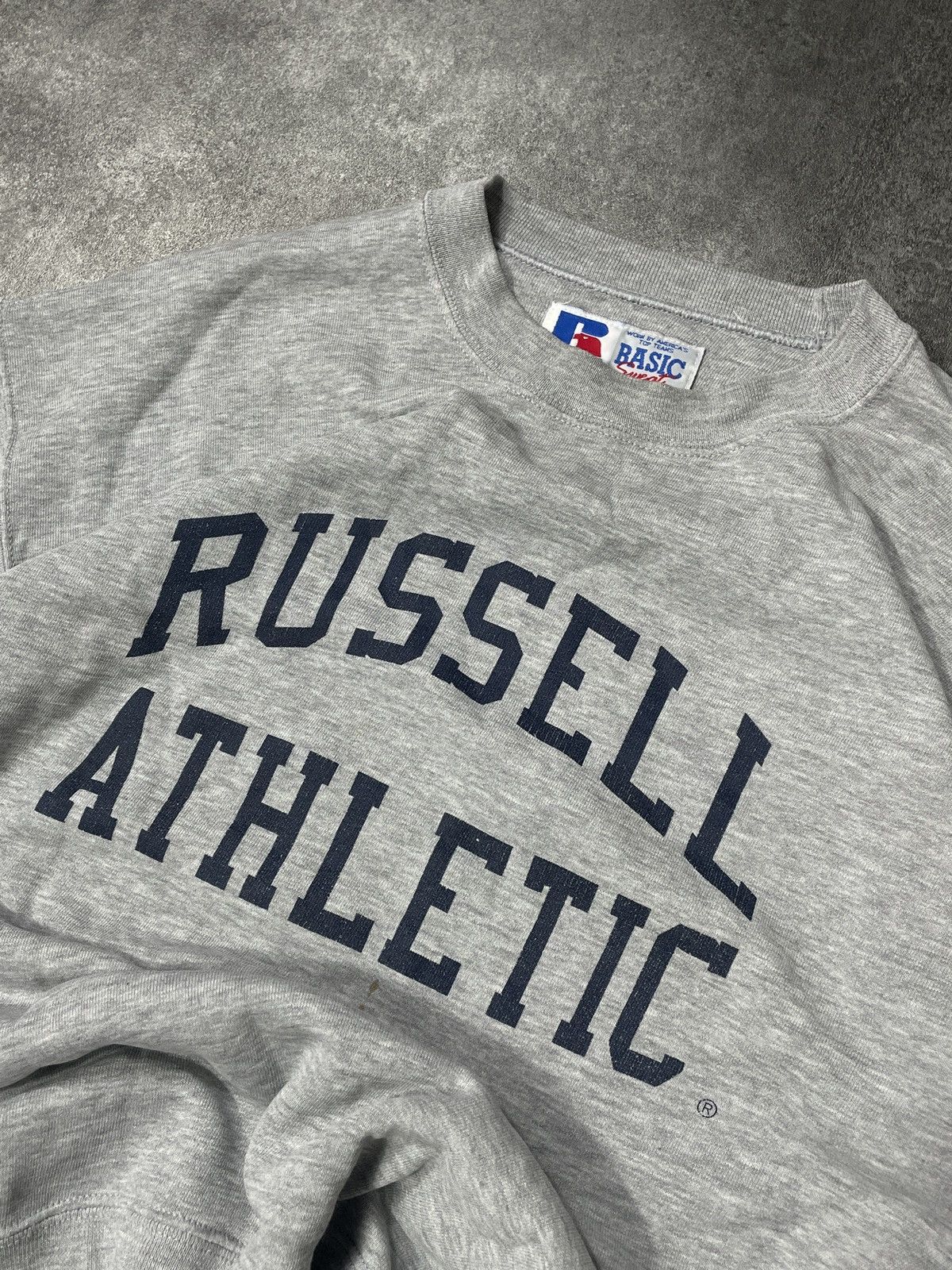 Russell Athletic 🔥Offer🔥Russell Athletic Vintage Y2K Sweatshirt Rare Size US L / EU 52-54 / 3 - 2 Thumbnail
