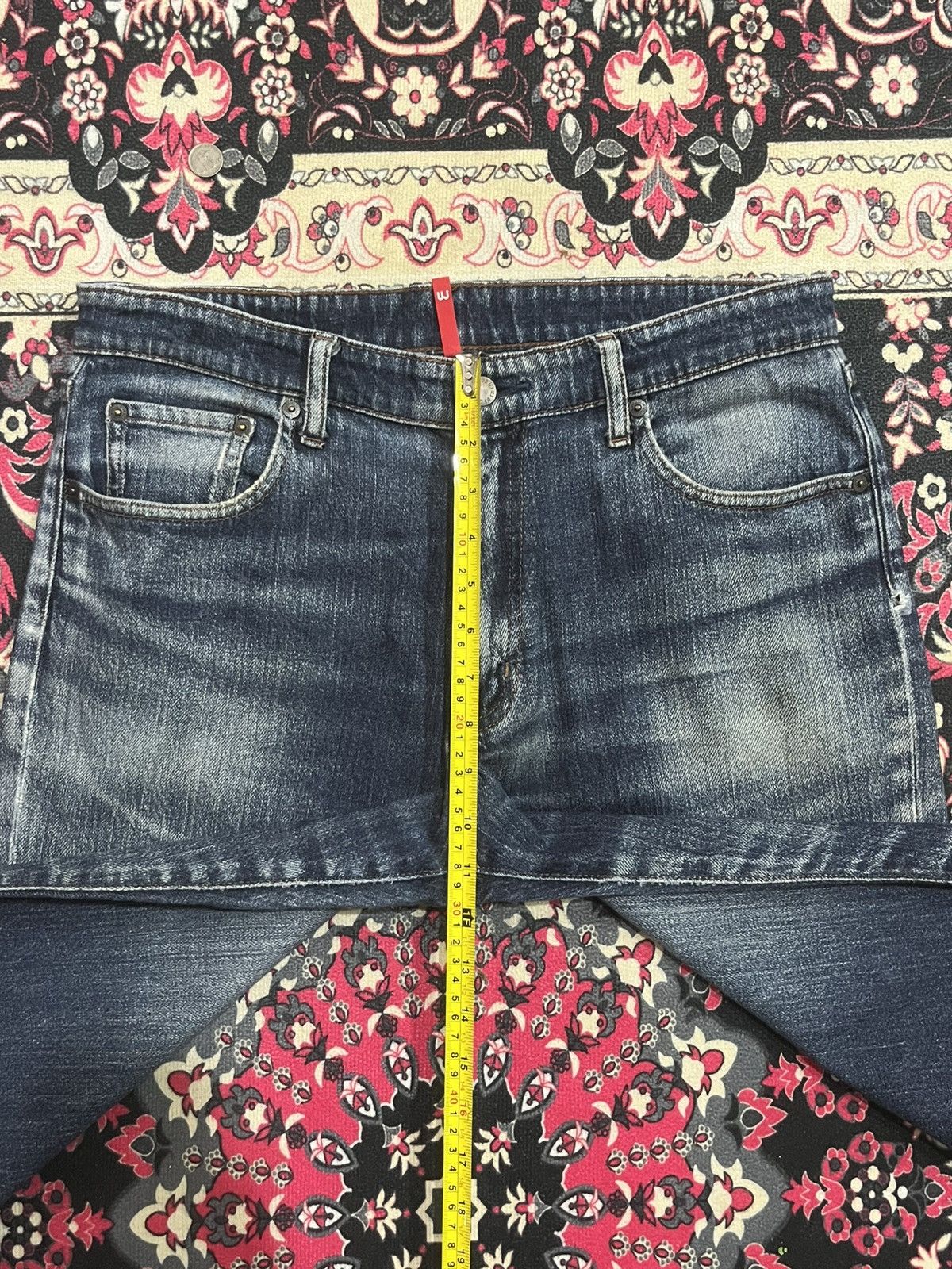 Jun Takahashi ⚡️Vintage⚡️Uniqlo UJ Dark Blue Washed Distressed Frayed Jeans Size US 33 - 14 Thumbnail