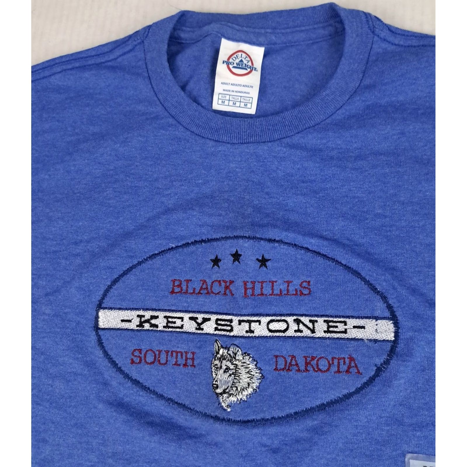 Delta VINTAGE Delta T-Shirt Unisex Adults 90s Embroidered Blue Cotton Short Sleeve Crew Neck Regular M NWT Size US M / EU 48-50 / 2 - 2 Thumbnail