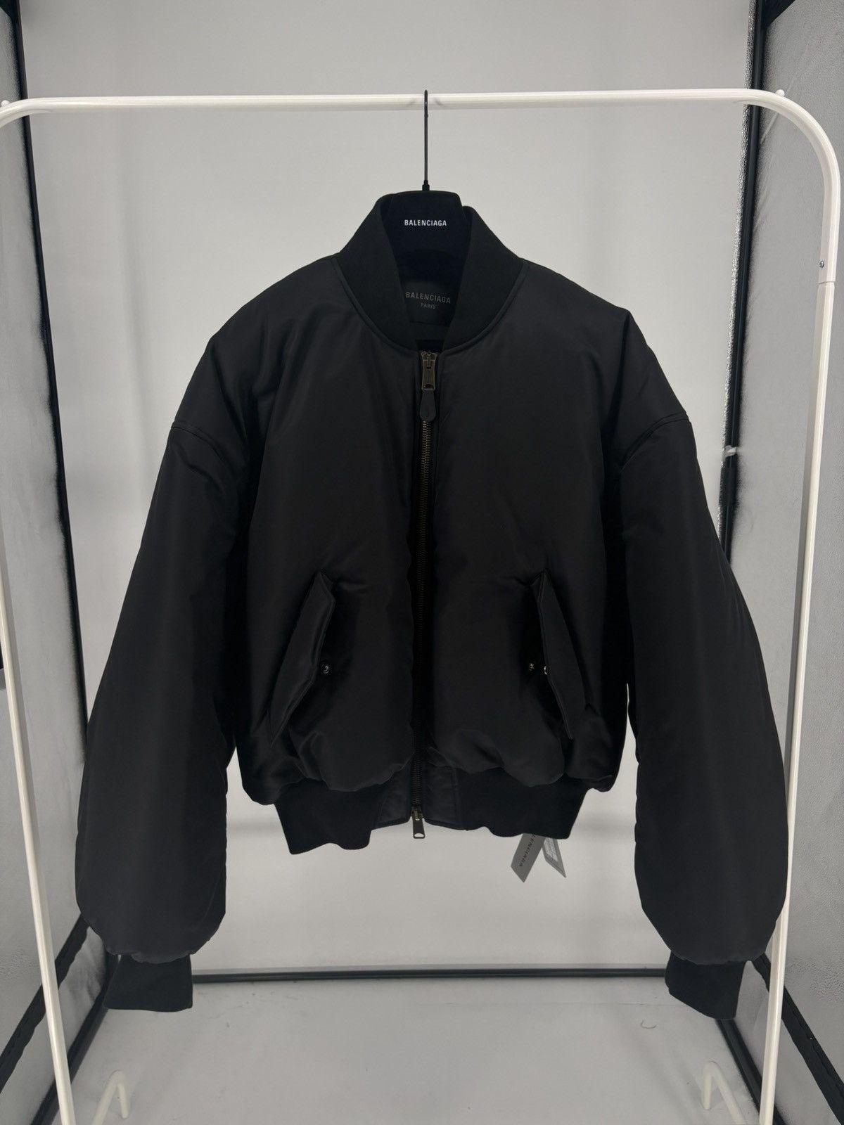 Balenciaga Balenciaga SS23 Bomber Jacket Size US XL / EU 56 / 4 - 1 Thumbnail