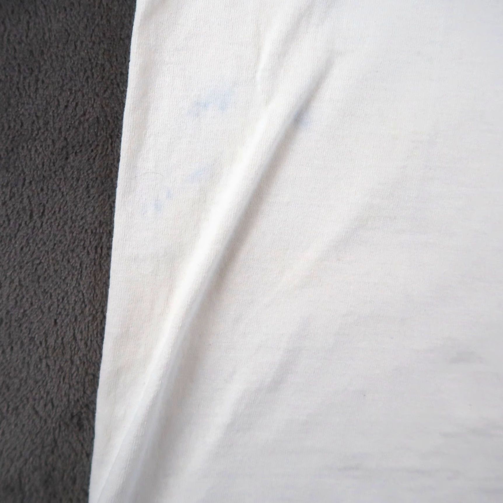 Vintage VINTAGE Player University T-Shirt 2001 Graphic Print White Size XL Mens Size US XL / EU 56 / 4 - 6 Thumbnail