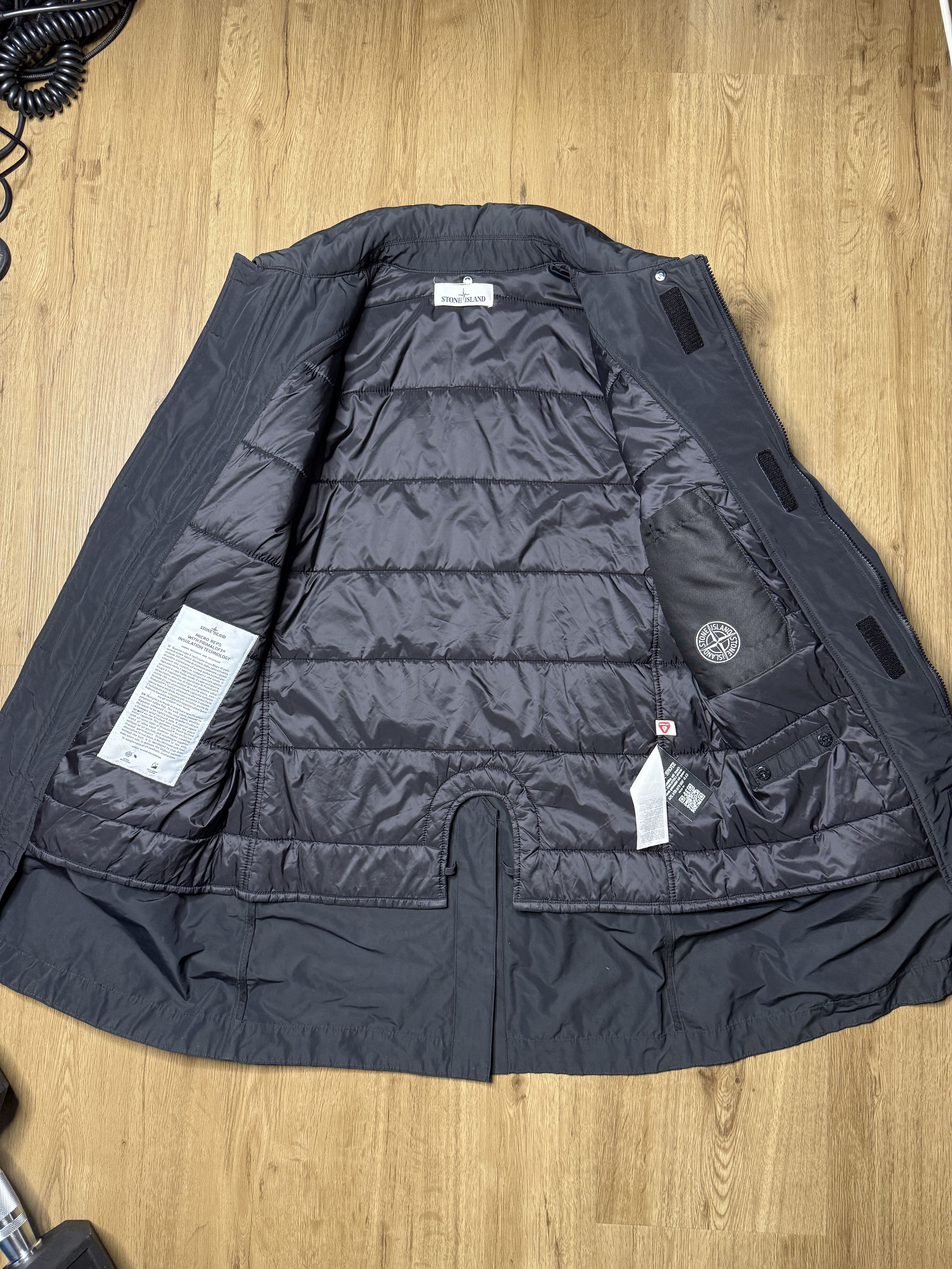 Stone Island Black Micro Reps Jacket with Primaloft Insulation Technology Size US S / EU 44-46 / 1 - 4 Thumbnail