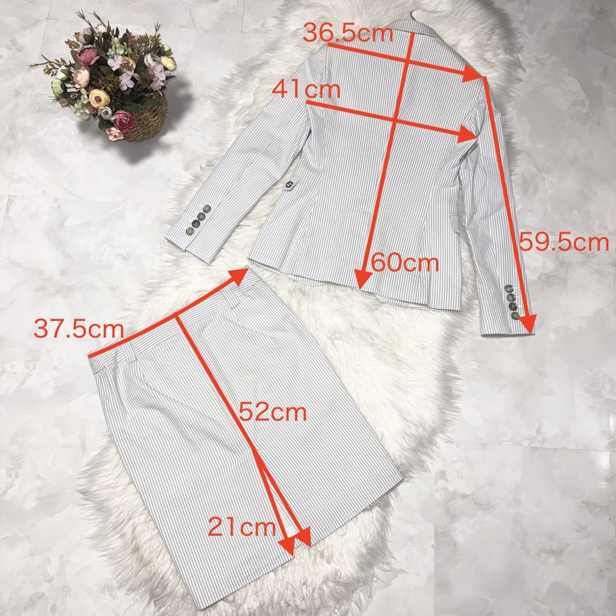 Gucci Authentic Gucci 1B GG seersucker striped skirt suit 36 38 Size XS / US 0-2 / IT 36-38 - 7 Thumbnail