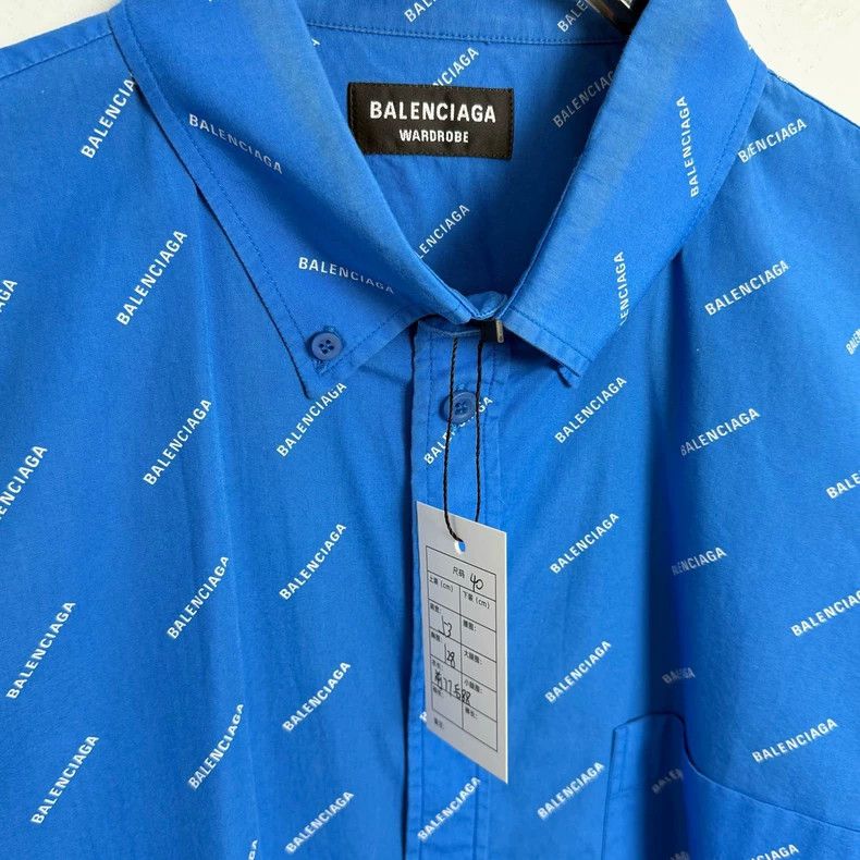 Balenciaga Balenciaga size 40 Blue bullet screen short-sleeved shirt Size US XXS / EU 40 - 2 Thumbnail