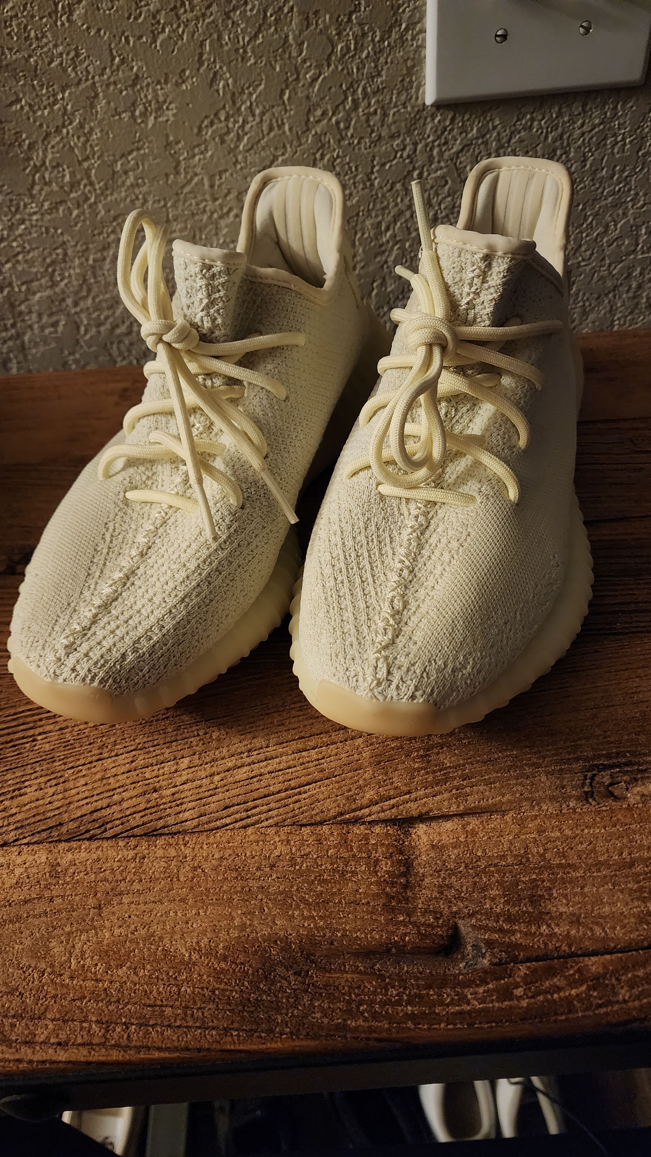 Adidas Yeezy 350 v2 butter Size US 9.5 / EU 42-43 - 1 Thumbnail