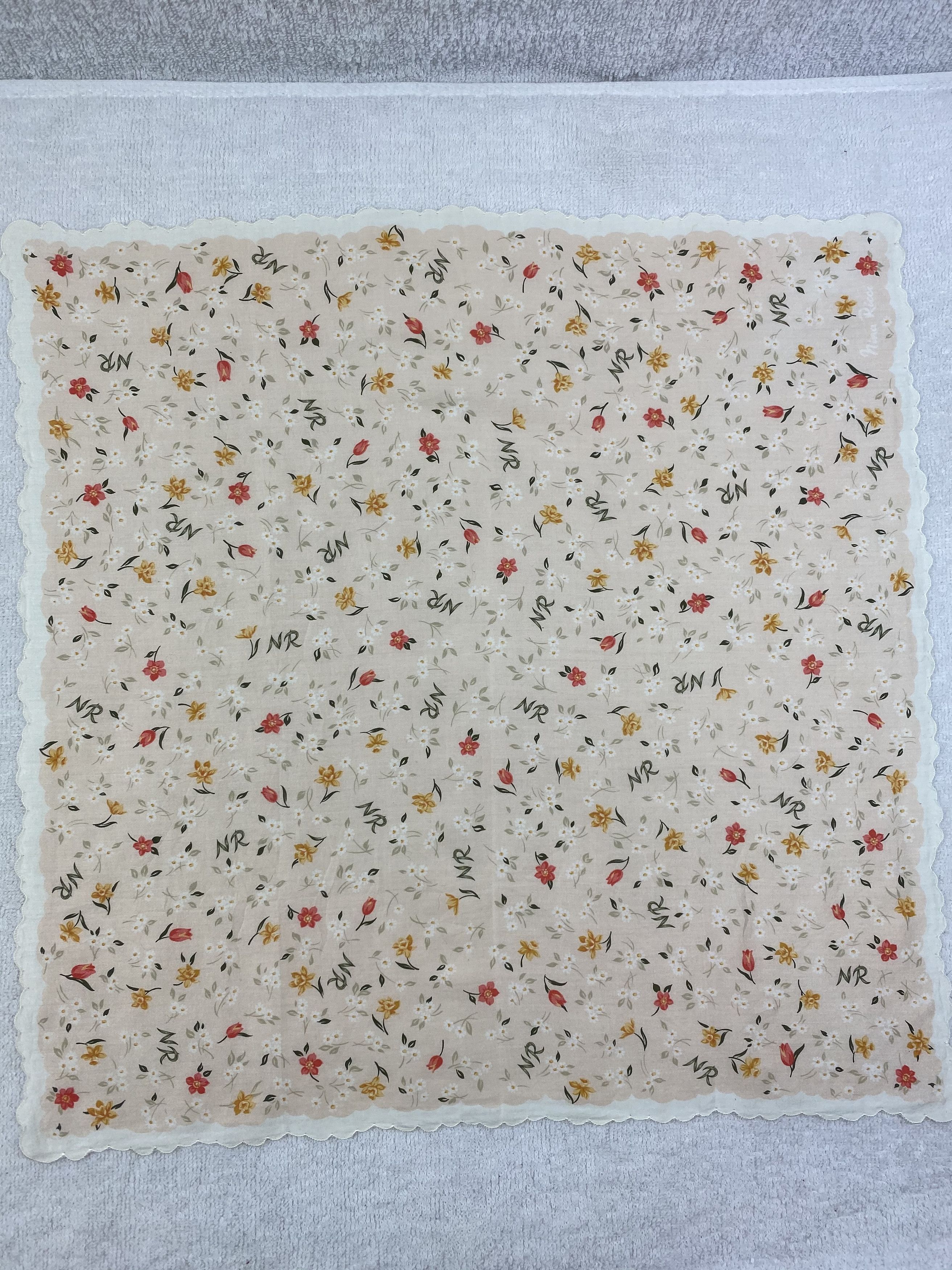 Nina Ricci × Vintage Nina Ricci Handkerchief / Bandana / Neckerchief Size ONE SIZE - 3 Thumbnail