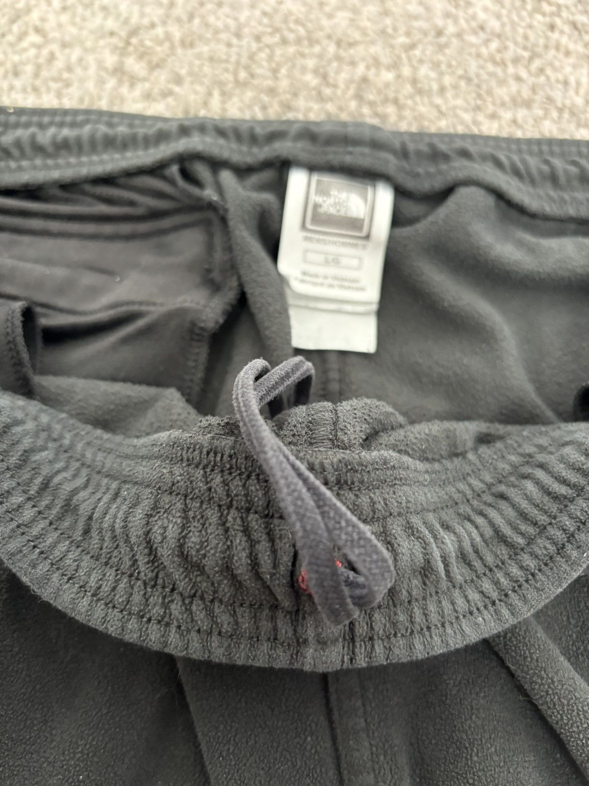 The North Face Y2k black the north face fleece sweatpants Size US 32 / EU 48 - 9 Thumbnail