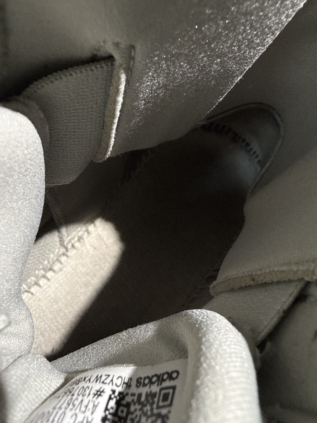 Yeezy Yeezy desert boot salt Size US 10.5 / EU 43-44 - 8 Thumbnail