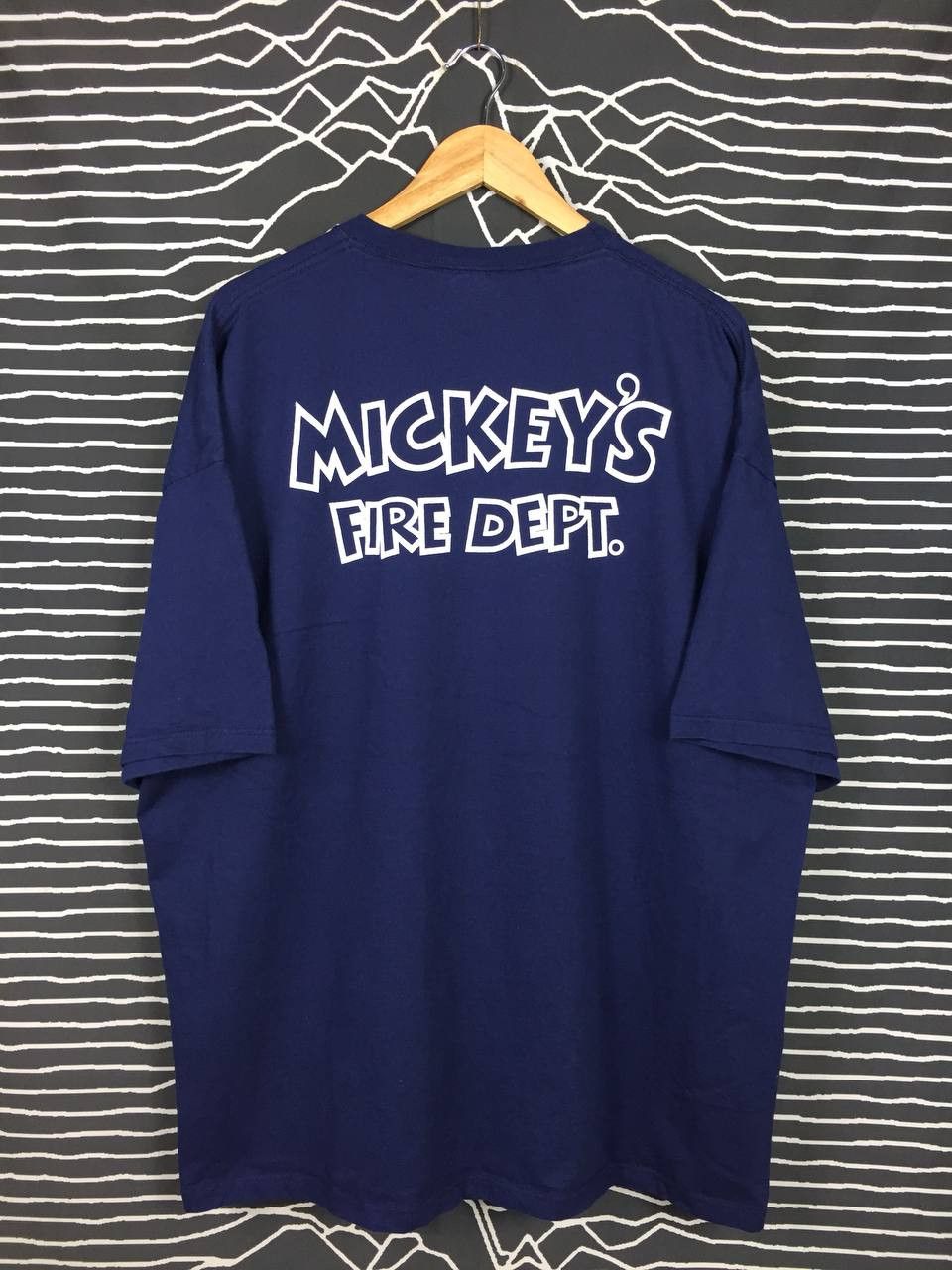 Cartoon Network Vtg Walt Disney World Mickey's Fire Department Cartoon Tee Size US XXL / EU 58 / 5 - 2 Thumbnail