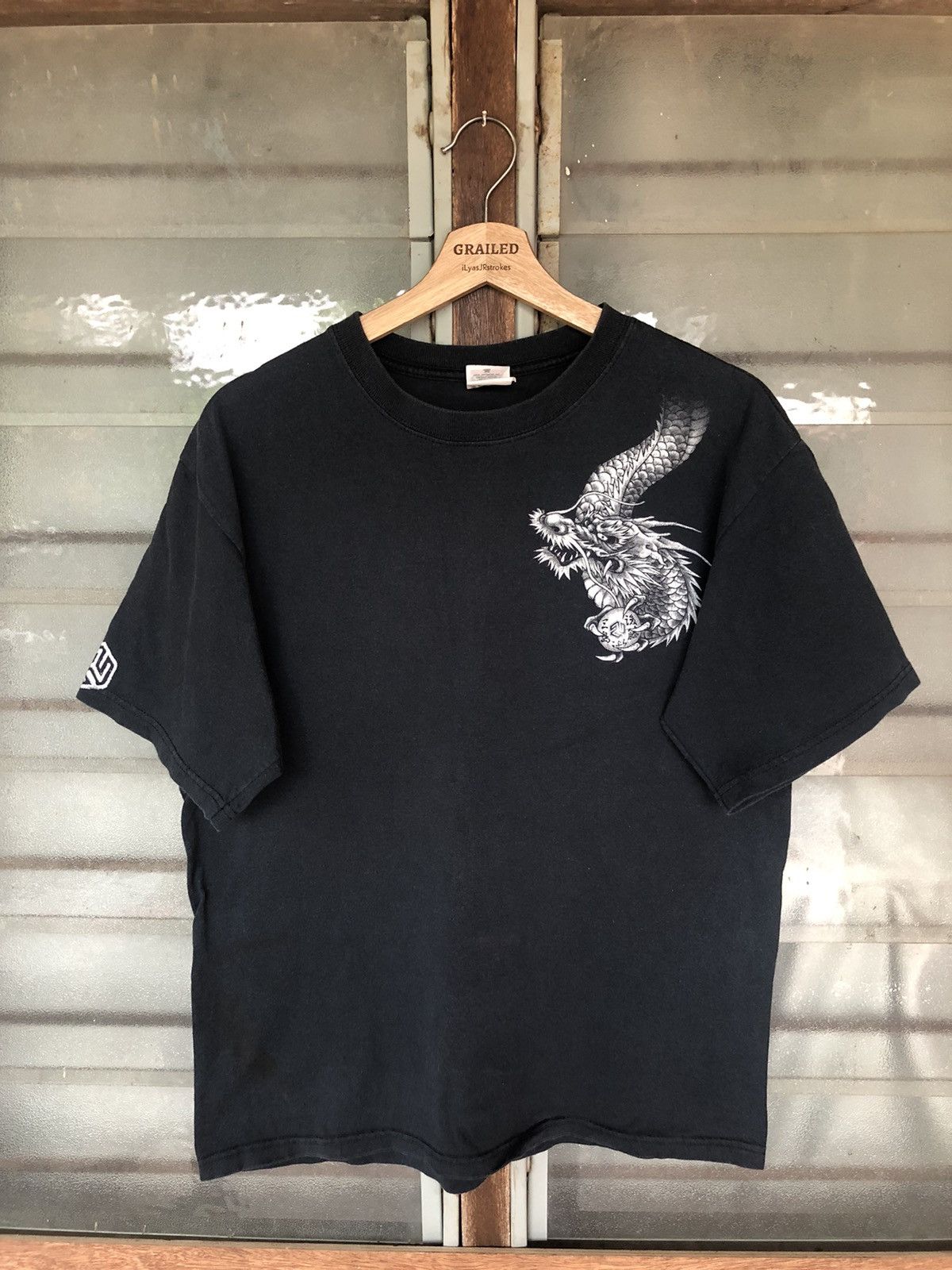 Vintage Vintage 90's Cobra x Dragon Shirt Tee Size US M / EU 48-50 / 2 - 4 Thumbnail