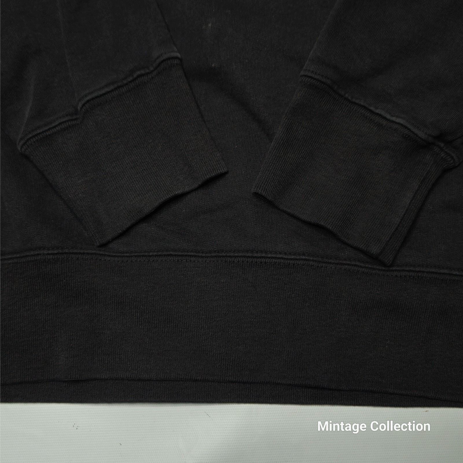 Undefeated VINTAGE UNDEFEATED BLACK HEAVY WEIGHT PULLOVER SWEATSHIRT M Size US M / EU 48-50 / 2 - 5 Thumbnail