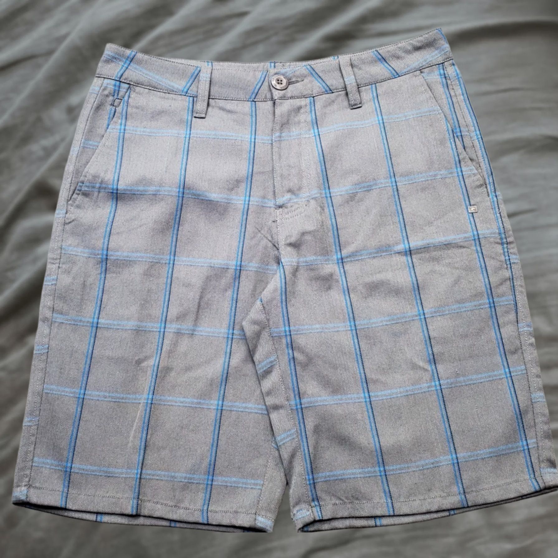 Rip Curl Rip Curl Mens Trimmer Walk Shorts Multi Plaid Slash Pockets 32 Size 32 Vintage? No Size US 32 / EU 48 - 1 Thumbnail