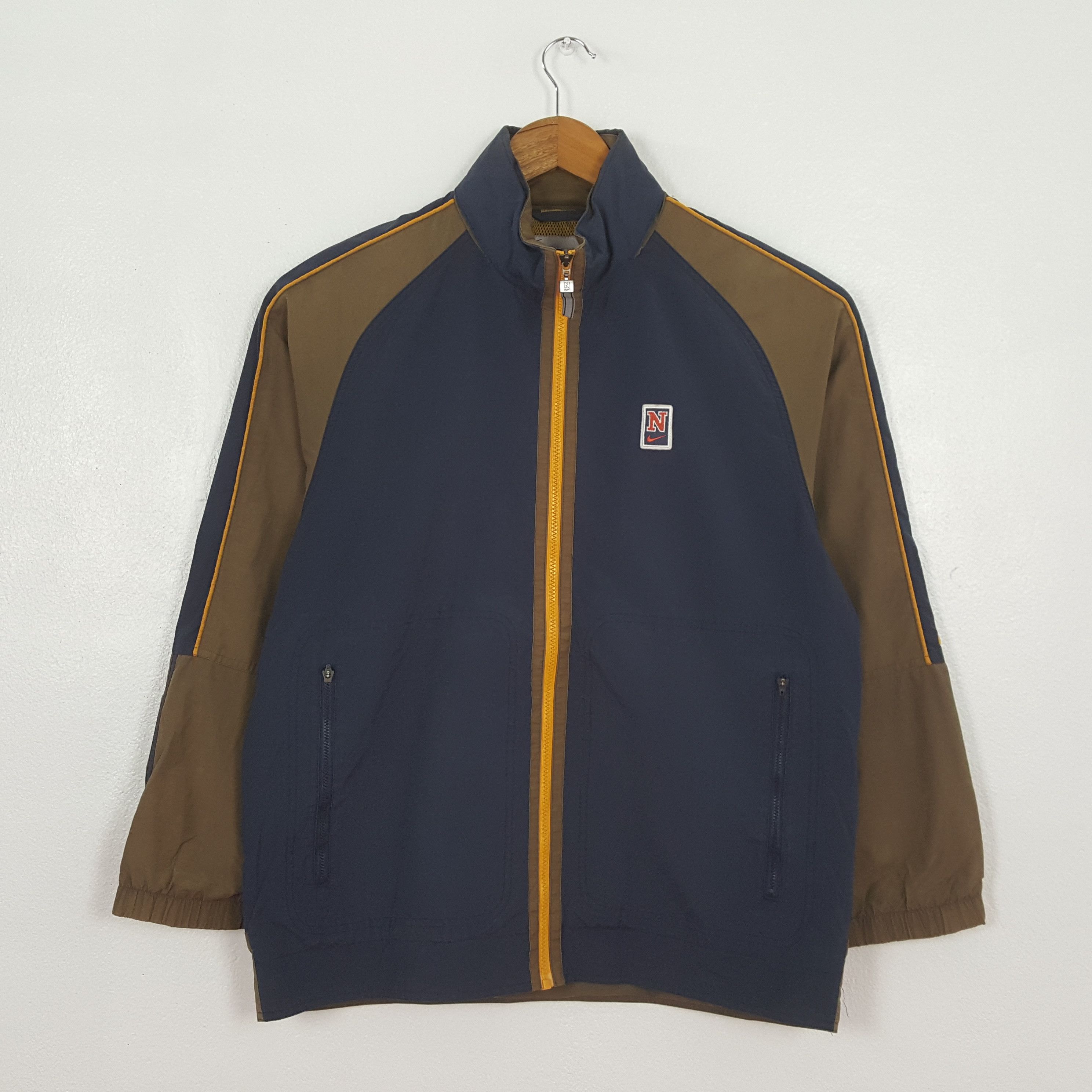 Nike Vintage Nike Sportswear Style Jacket C325N25 Size US M / EU 48-50 / 2 - 1 Thumbnail