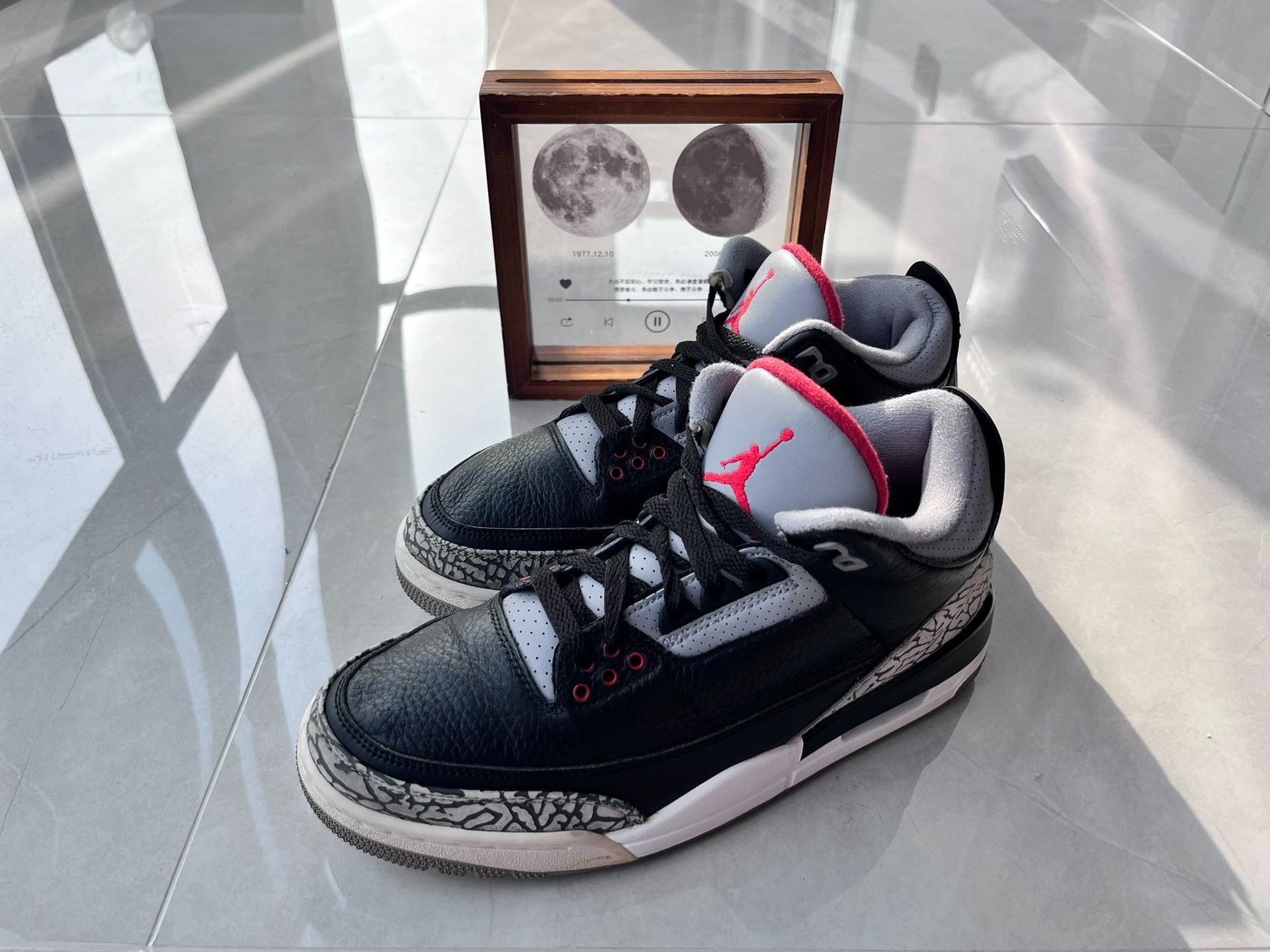 Nike Nike AJ3 Black Lowtop Sneakers 7 Men Size US 7 / EU 40 - 1 Thumbnail
