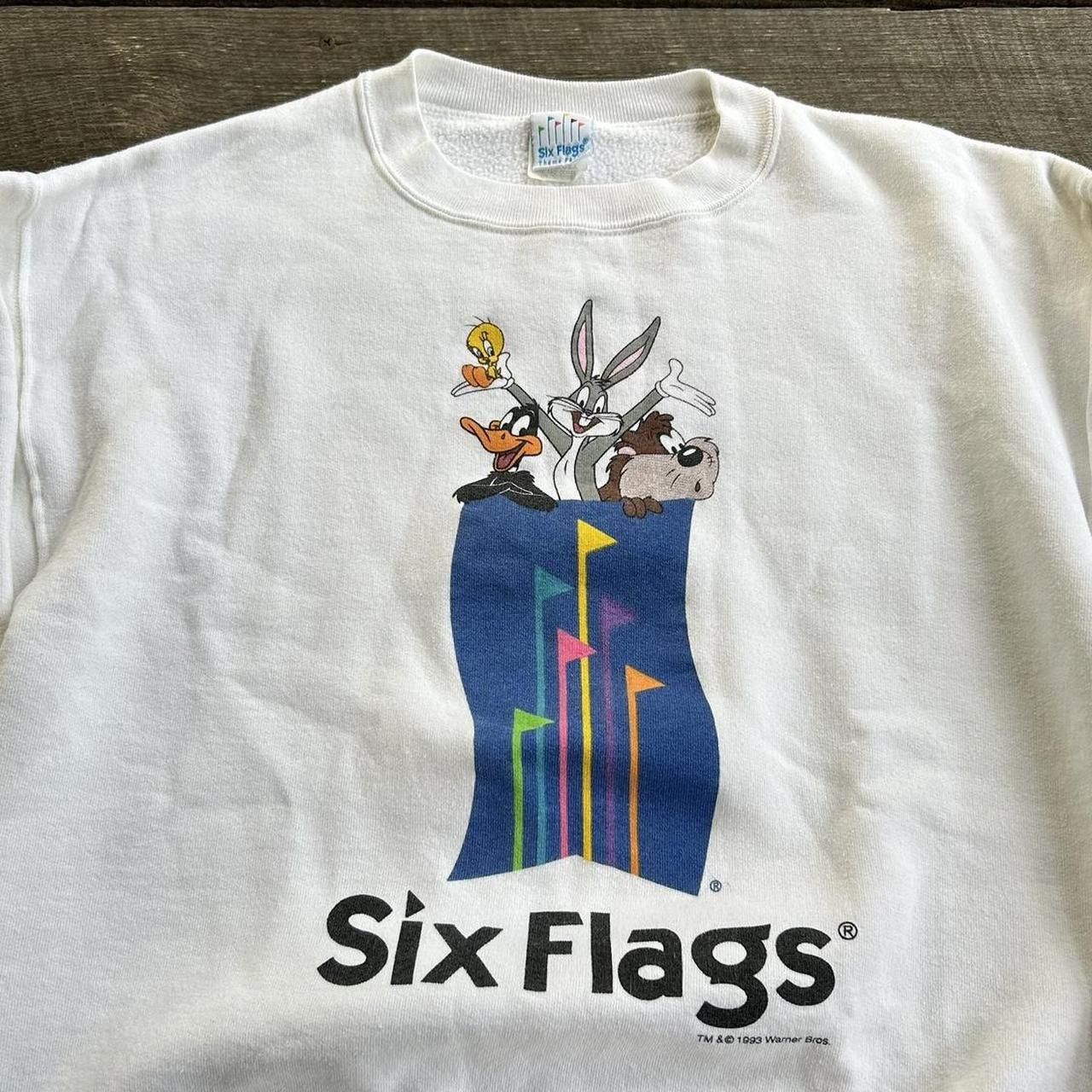Vintage Crazy Vintage 90s Looney Tunes Six Flags Crewneck Sweatshirt Size US L / EU 52-54 / 3 - 2 Thumbnail