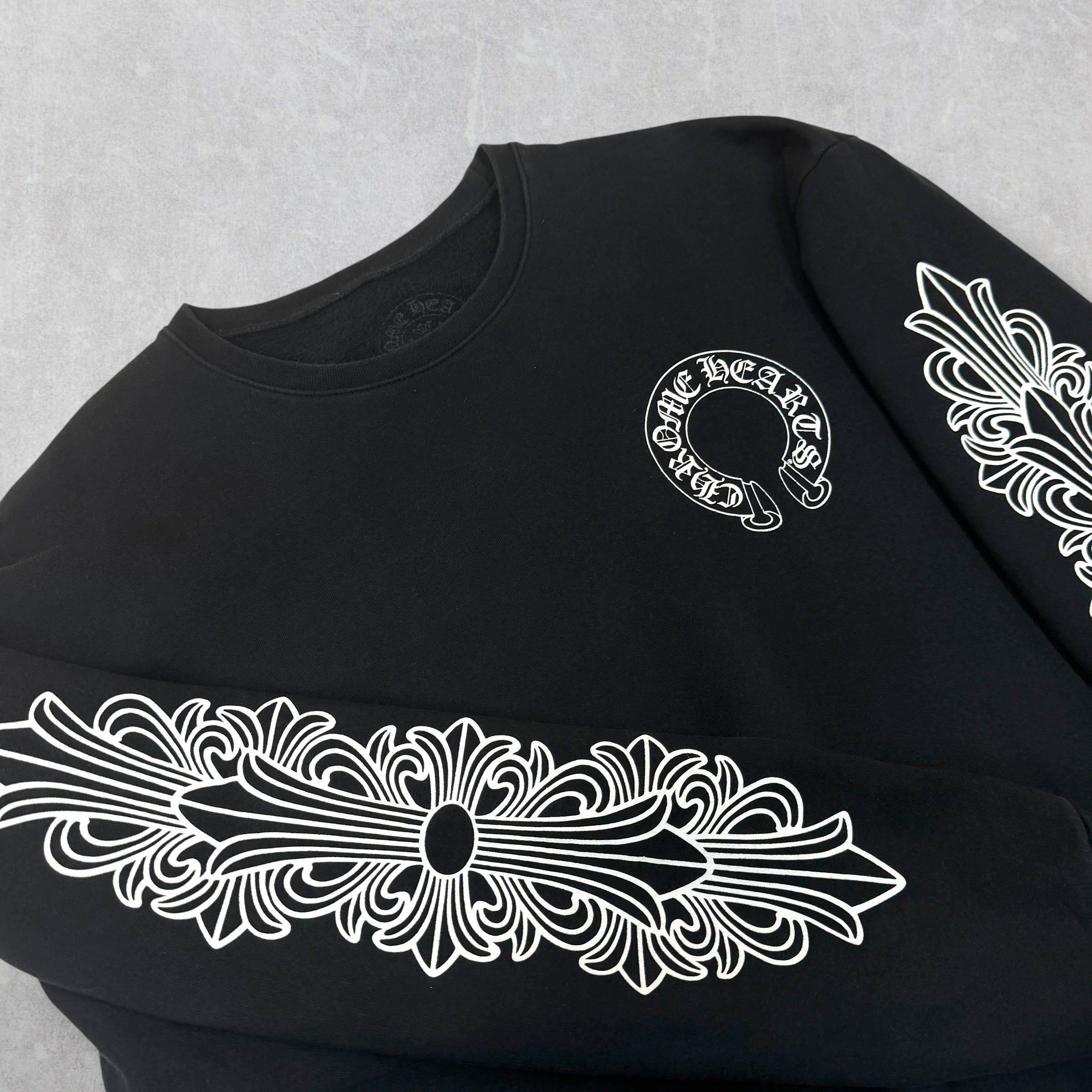 Chrome Hearts Chrome Hearts Horseshoe Floral Crewneck Black L Size US L / EU 52-54 / 3 - 3 Thumbnail