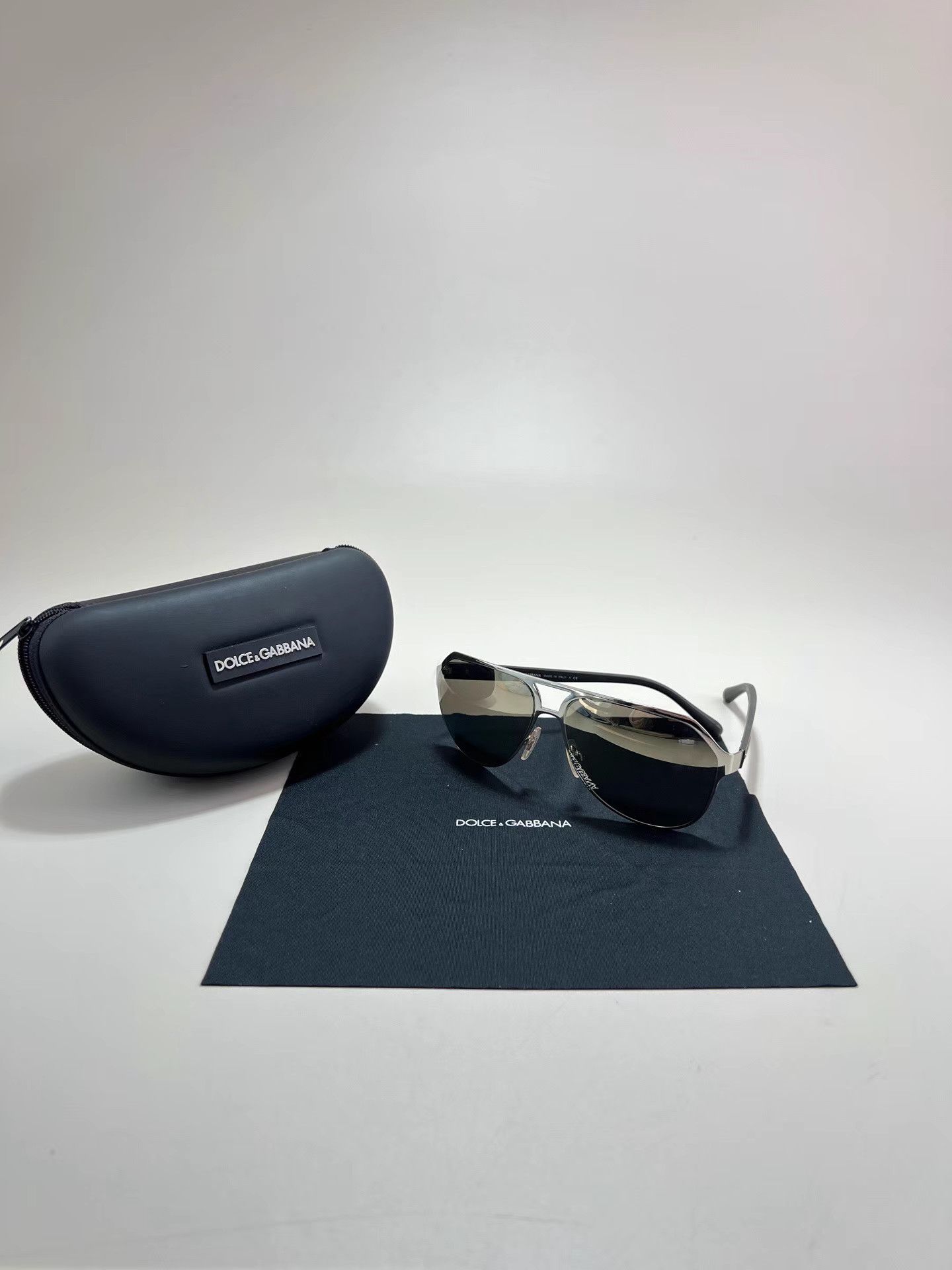 Dolce & Gabbana DOLCE&GABBANA Sunglasses Size ONE SIZE - 1 Thumbnail