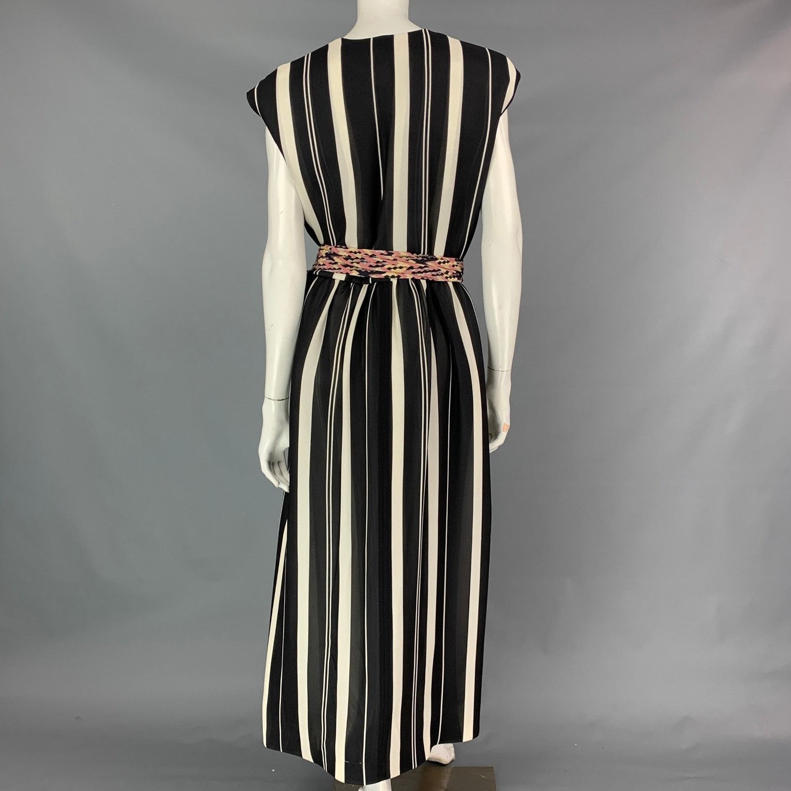 Louis Vuitton Size 4 Black & White Stripe Silk Sleeveless Wrap Dress Size S / US 4 / IT 40 - 4 Thumbnail