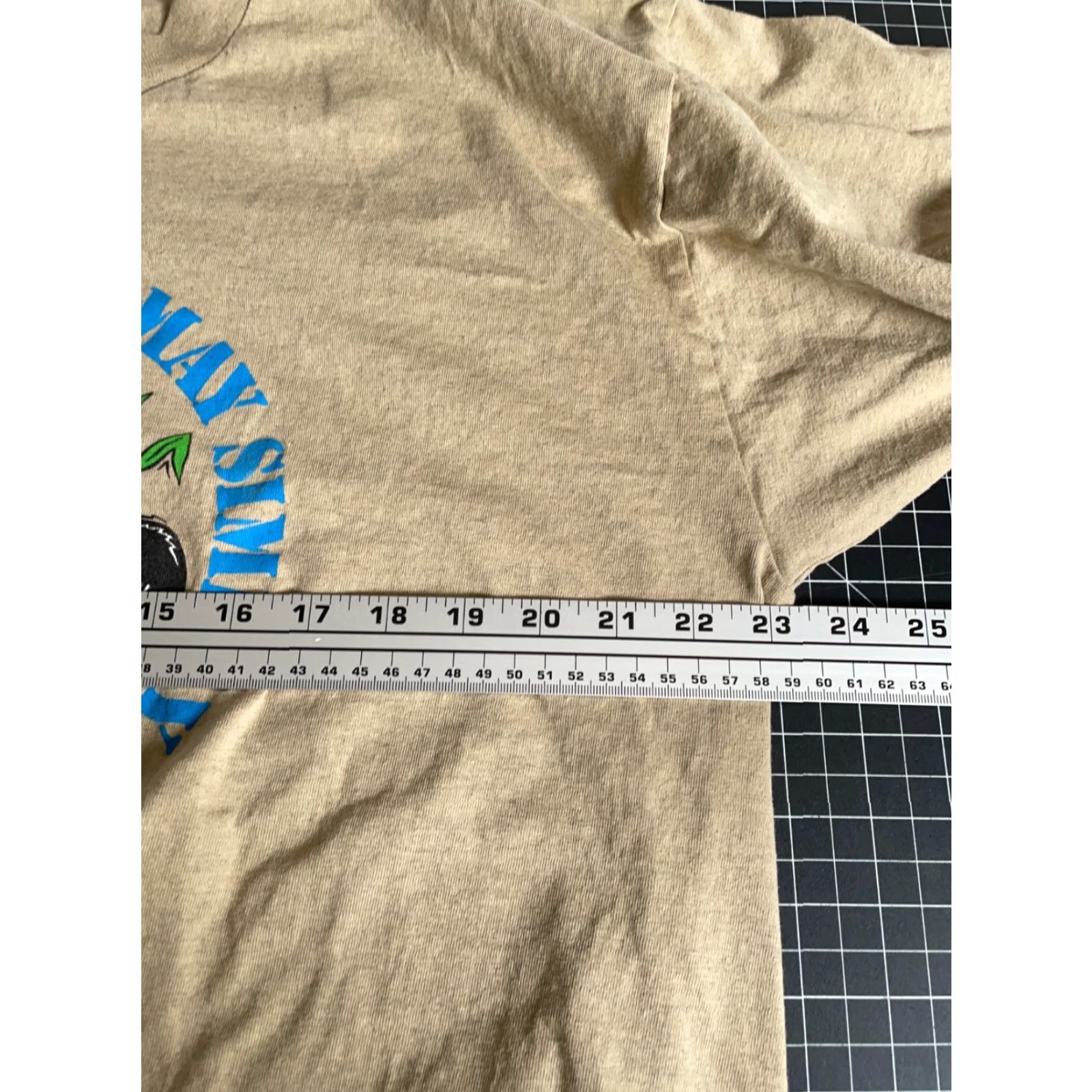 Vintage VINTAGE Alore T-Shirt Shirt Mens XL Beige Panda Print 90s USA Made Size US XL / EU 56 / 4 - 5 Thumbnail