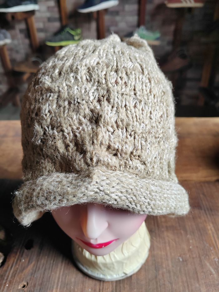 Japanese Brand Vintage Crochet Knitted handmade Beanie Snowcap Size ONE SIZE - 3 Thumbnail