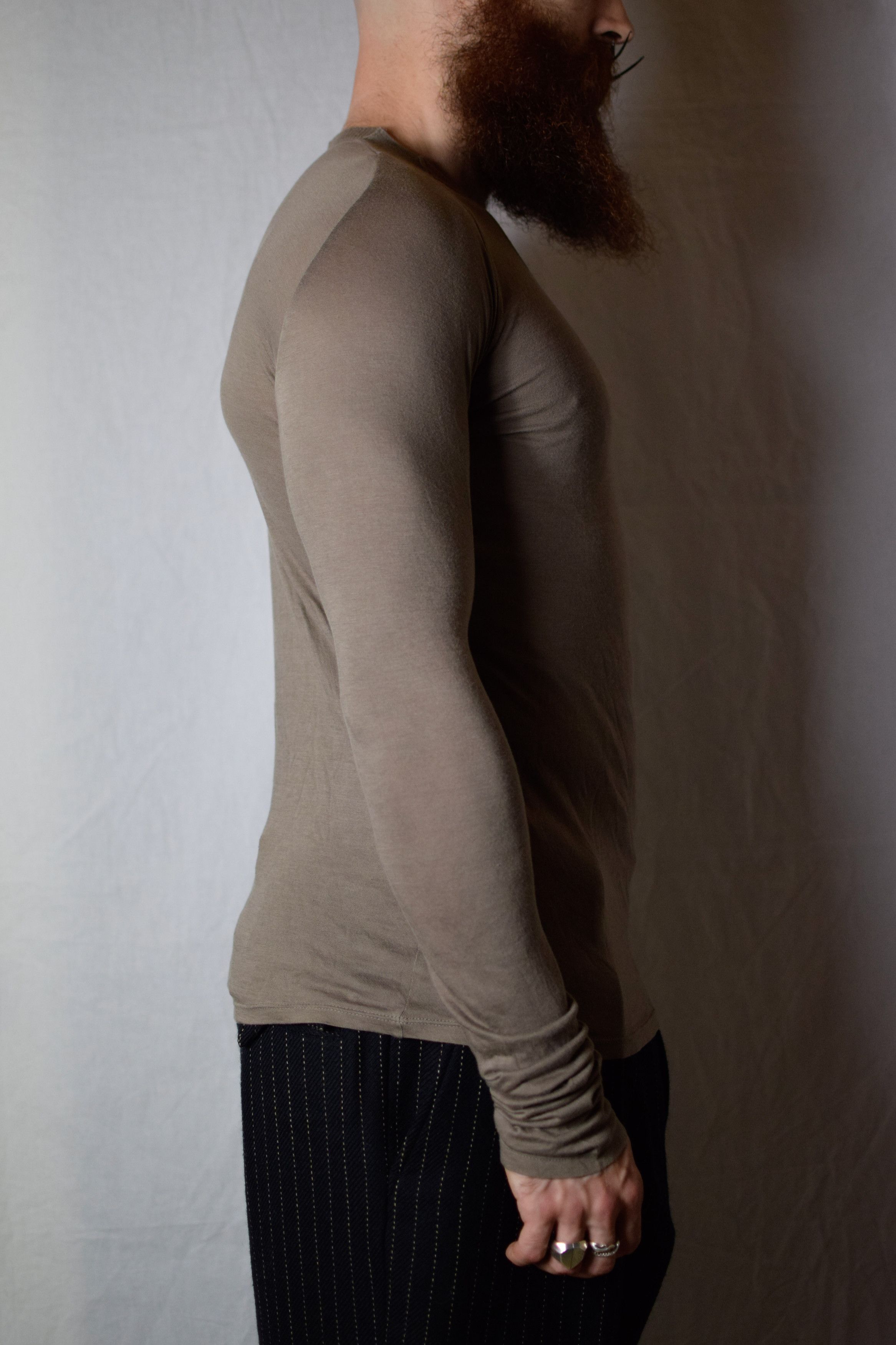 Julius Julius SS08 V-Neck Patch Longsleeve Top - 217CUM12 Size US M / EU 48-50 / 2 - 5 Thumbnail