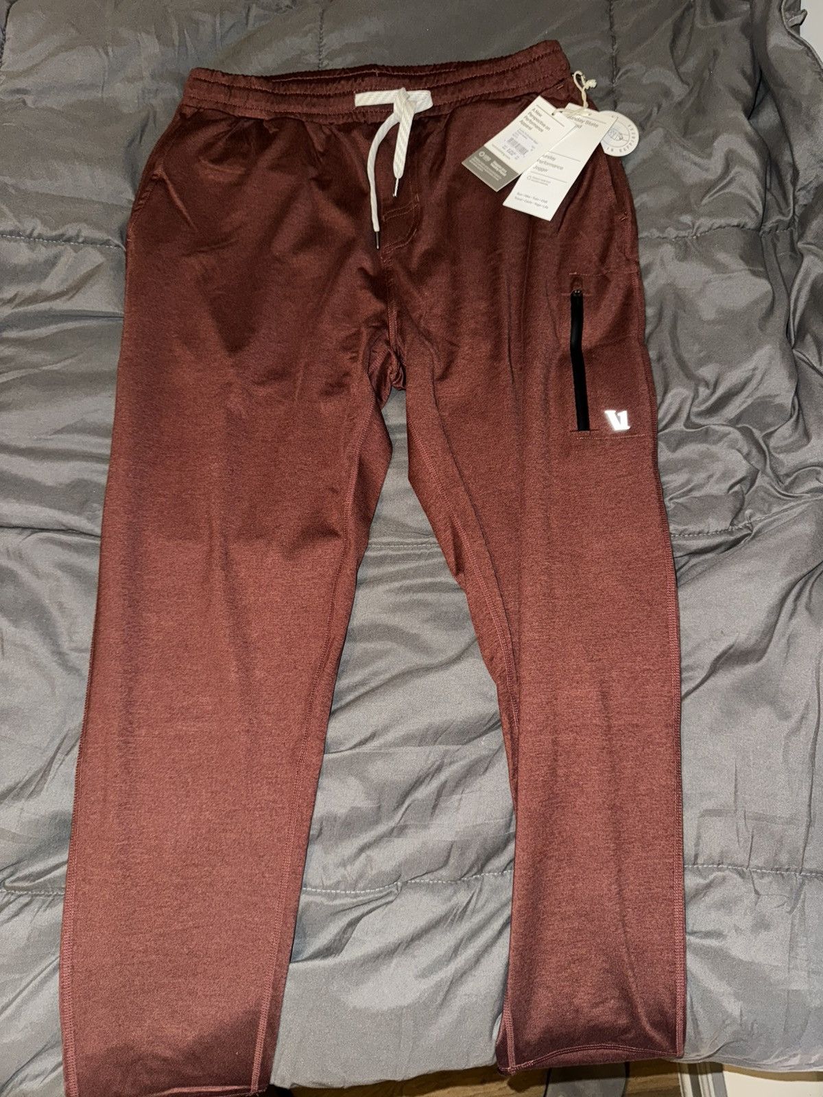 Vuori New Vuori Joggers Size US 33 - 1 Thumbnail