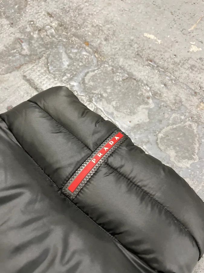 Prada FW2013 Prada Grey Puffer Jacket Size US L / EU 52-54 / 3 - 9 Thumbnail