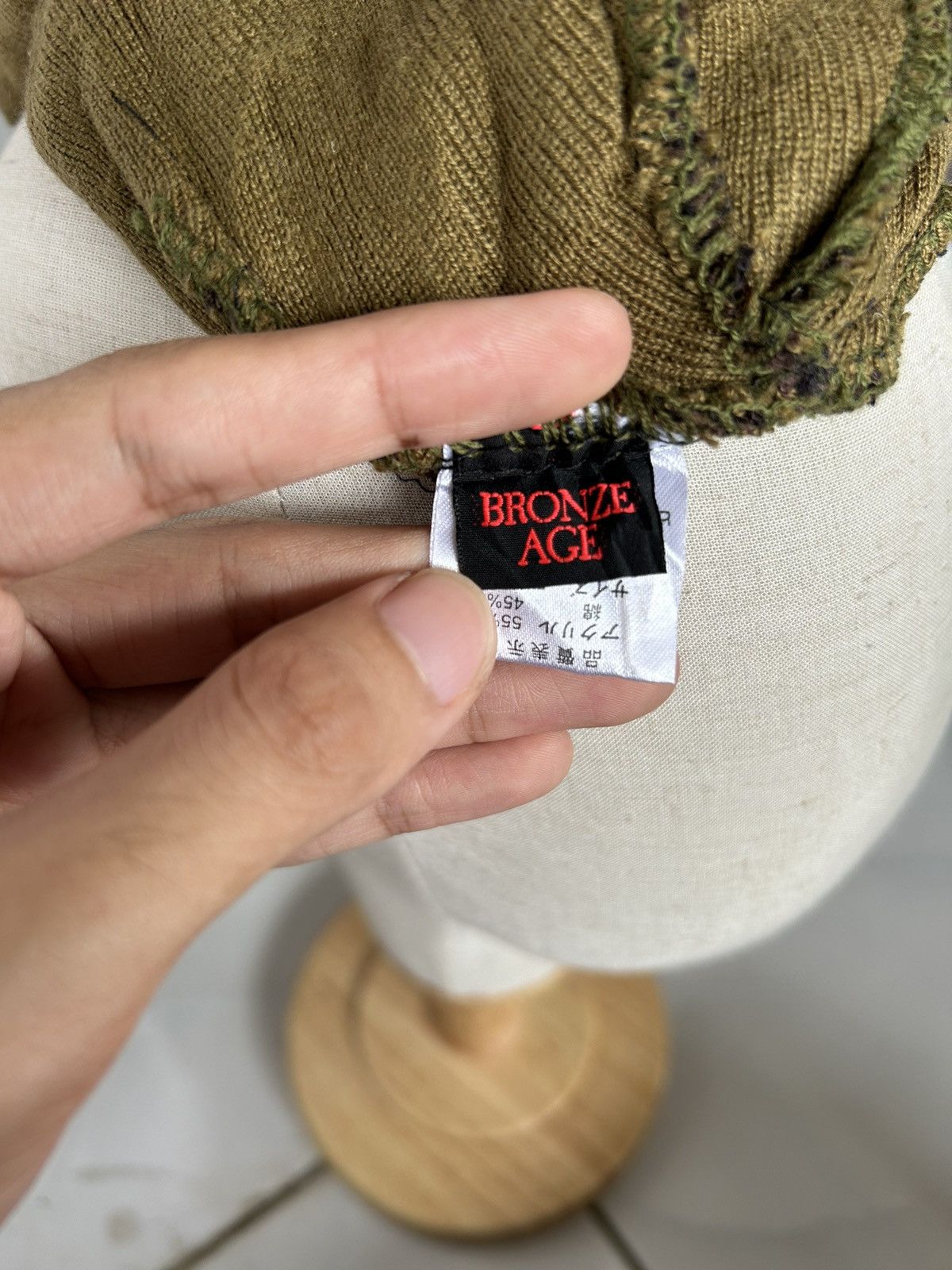 Vintage BRONZE AGE Nice design beanie hats 🔥☠️ Size ONE SIZE - 4 Thumbnail