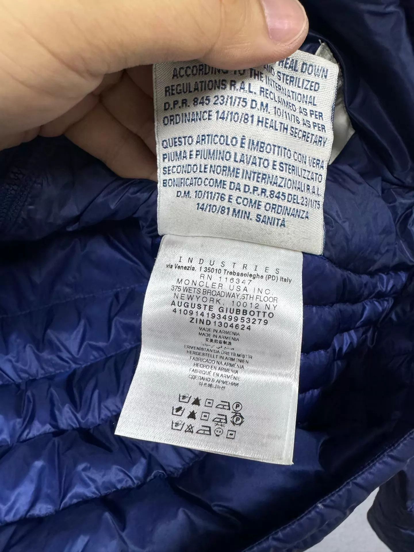 Moncler Moncler Blue Sleeve Patch Puffer Jacket Size 3 Size US L / EU 52-54 / 3 - 7 Thumbnail
