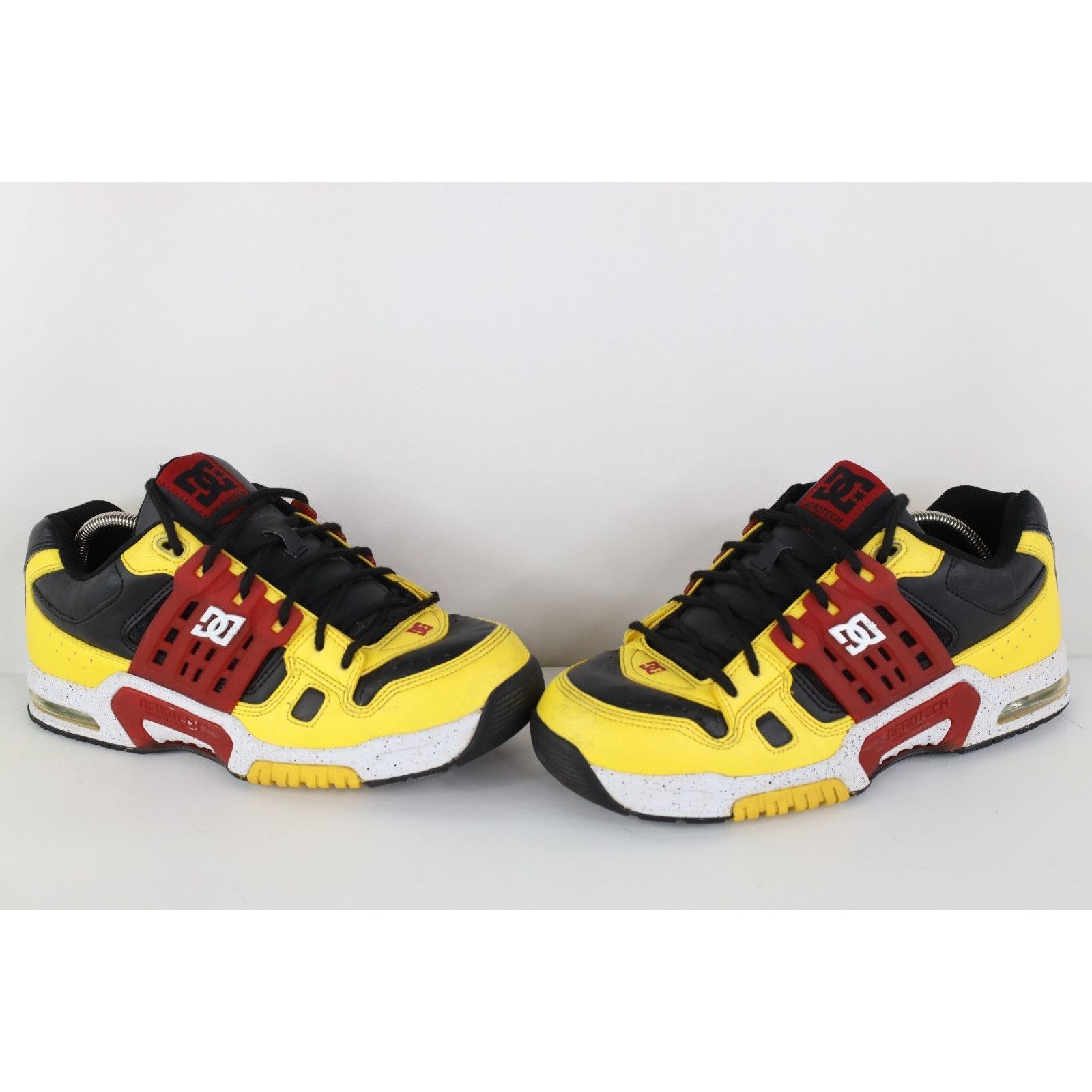 Vintage Y2K DC Shoes Skateboarding Aerotech Vented Shoes