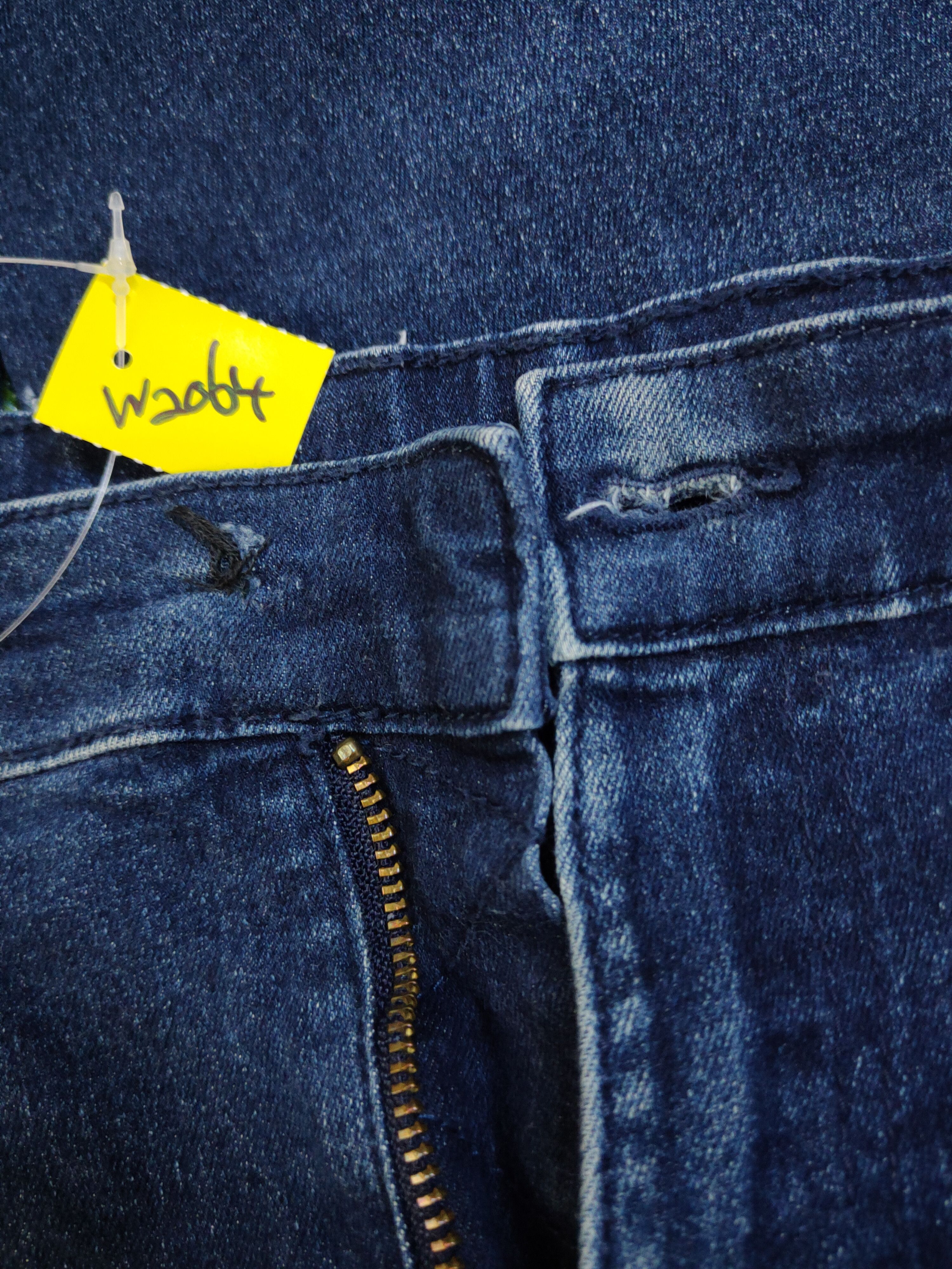 Japanese Brand FieldCore Dark Blue Distressed Ripped denim Jeans #W2064 Size US 32 / EU 48 - 16 Thumbnail