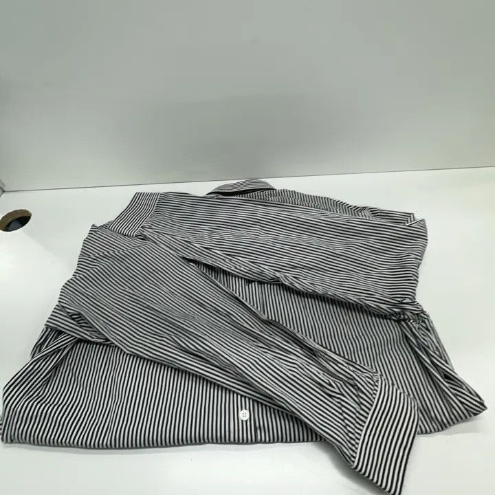 Balenciaga Balenciaga Balenciaga Striped Logo Long Sleeve Shirt -2507 Size US M / EU 48-50 / 2 - 5 Thumbnail