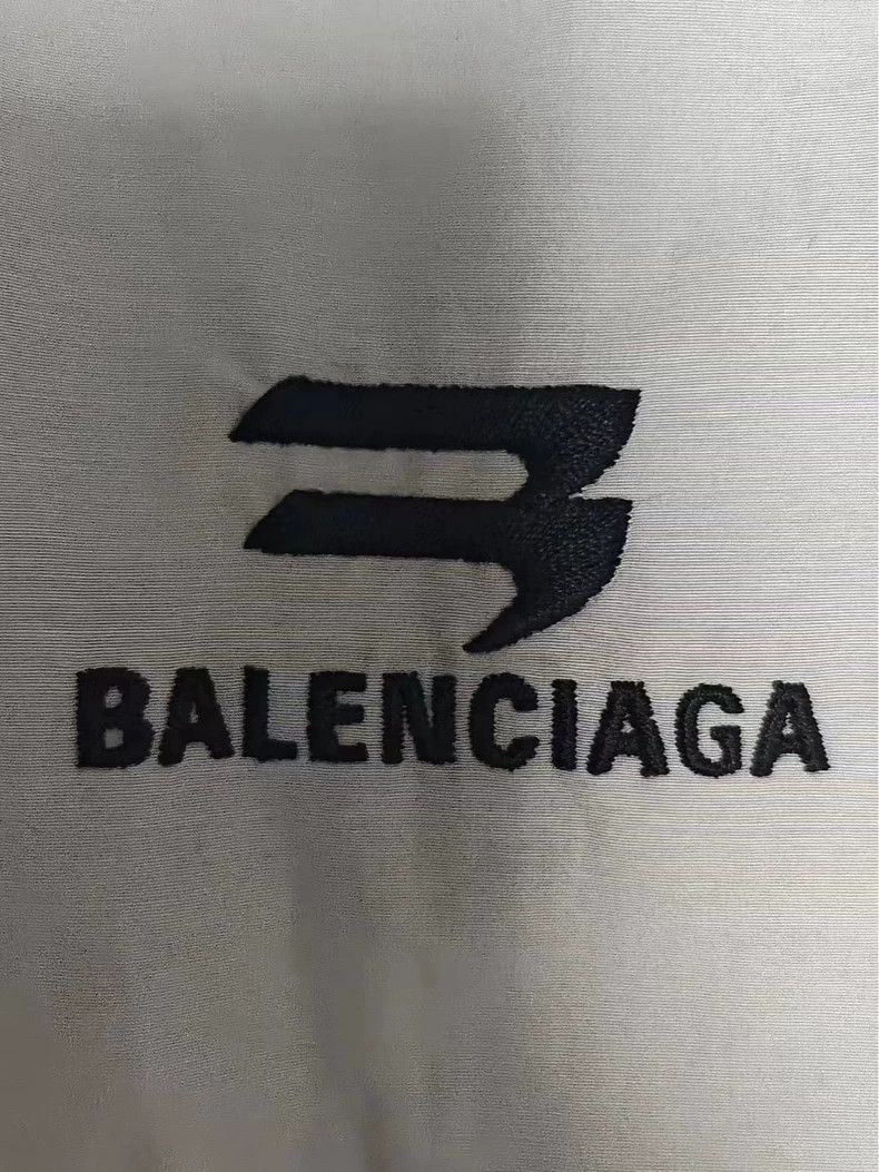 Balenciaga Balenciaga 23 SS embroidered sportyb beige jacket 2502-Nex Size US M / EU 48-50 / 2 - 3 Thumbnail