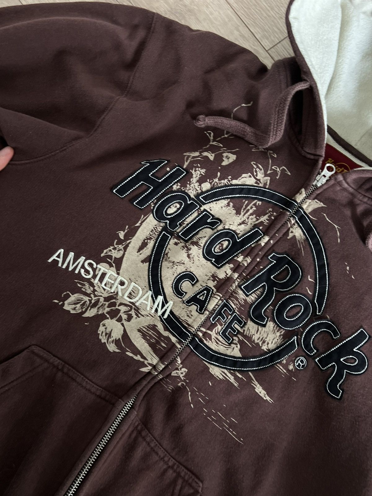 Vintage Vintage hard rock zip hoodie y2k hoodie swag Size US M / EU 48-50 / 2 - 7 Thumbnail