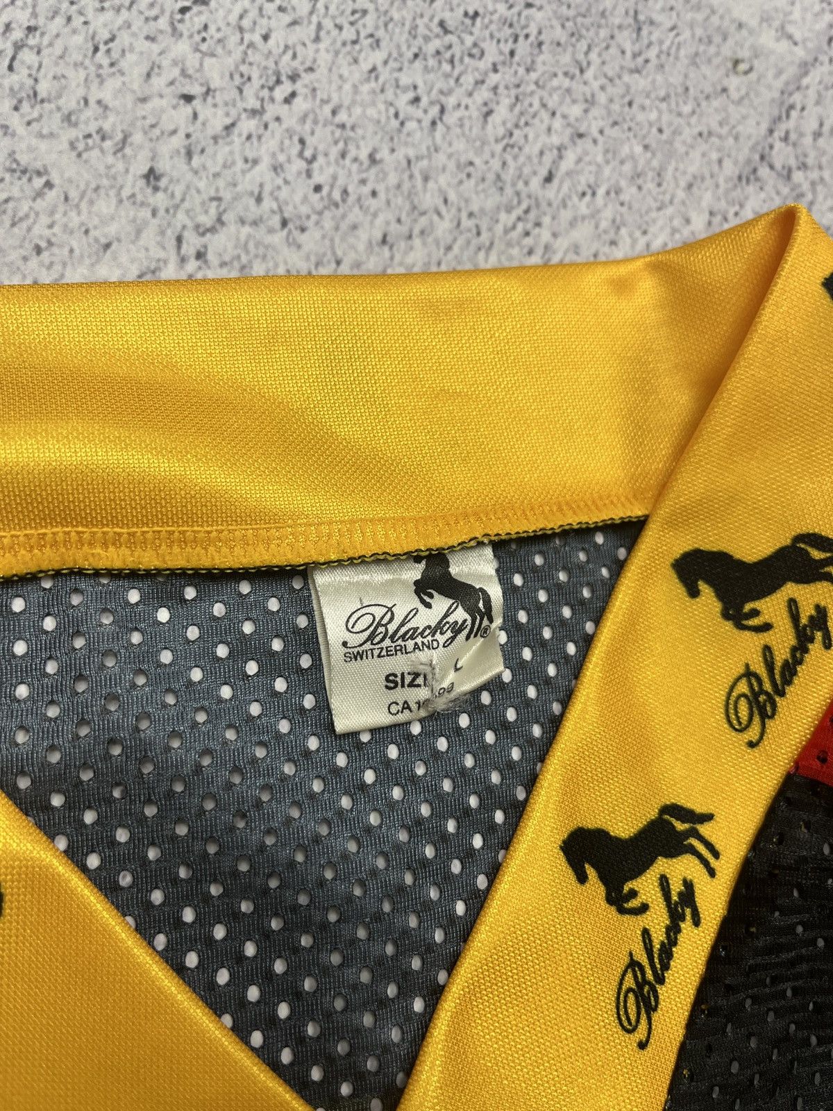 Vintage Vintage SC Bern 1995-1996 Hockey Jersey Peugeot Switzerland Size US L / EU 52-54 / 3 - 7 Thumbnail