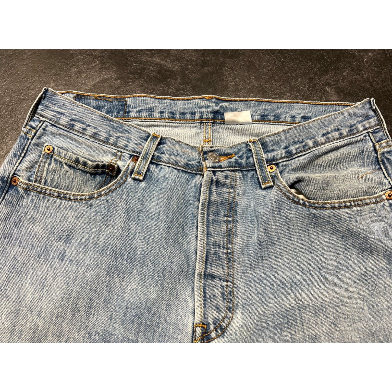 Levi's Levi's 501 Jeans Mens 33x32 Blue Denim Straight Button Fly Medium Wash Regular Size US 33 - 3 Thumbnail