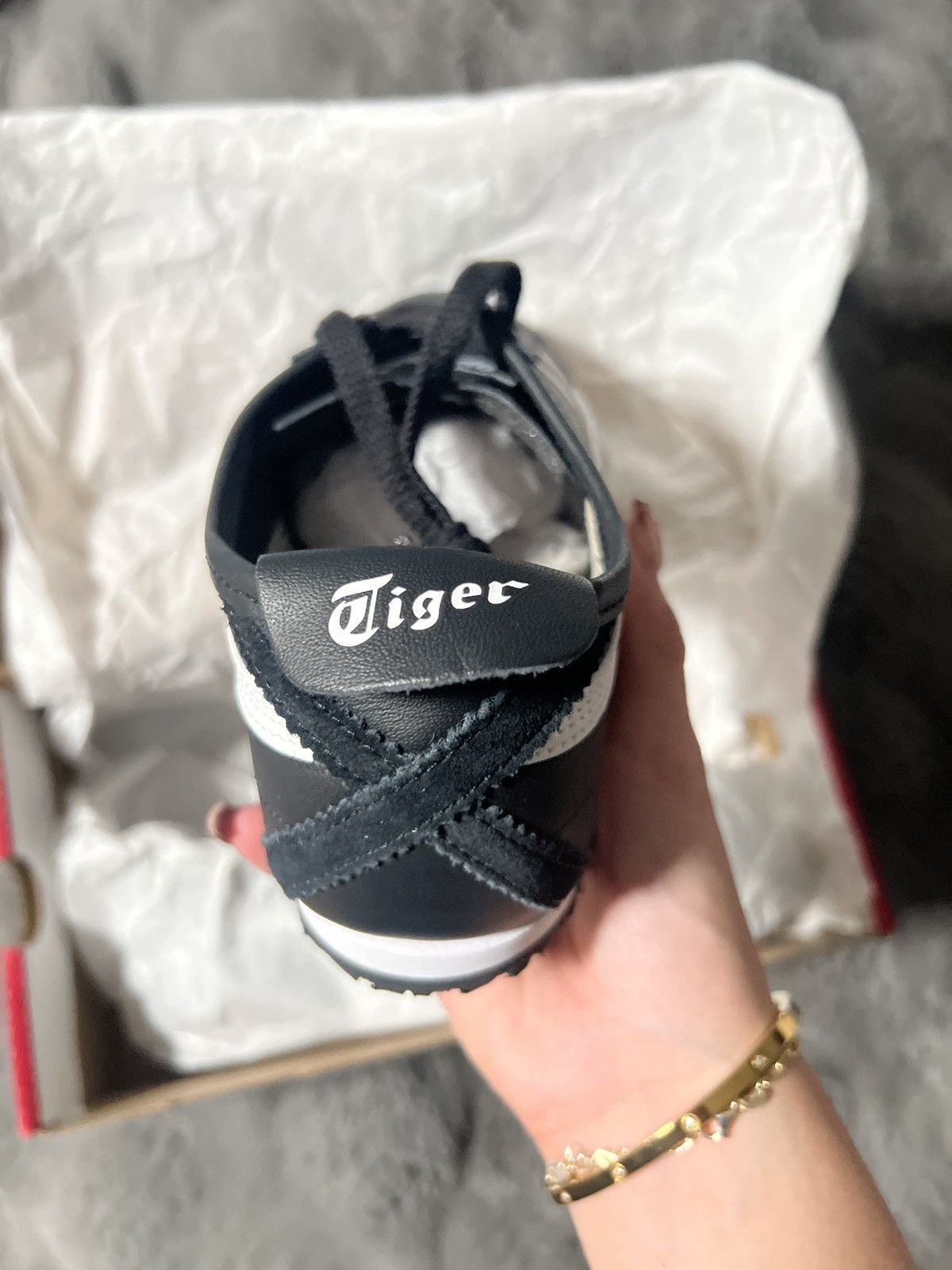 Onitsuka Tiger Onitsuka Tiger Mexico 66 ‘Black White’ Size US 6.5 / EU 39-40 - 3 Thumbnail