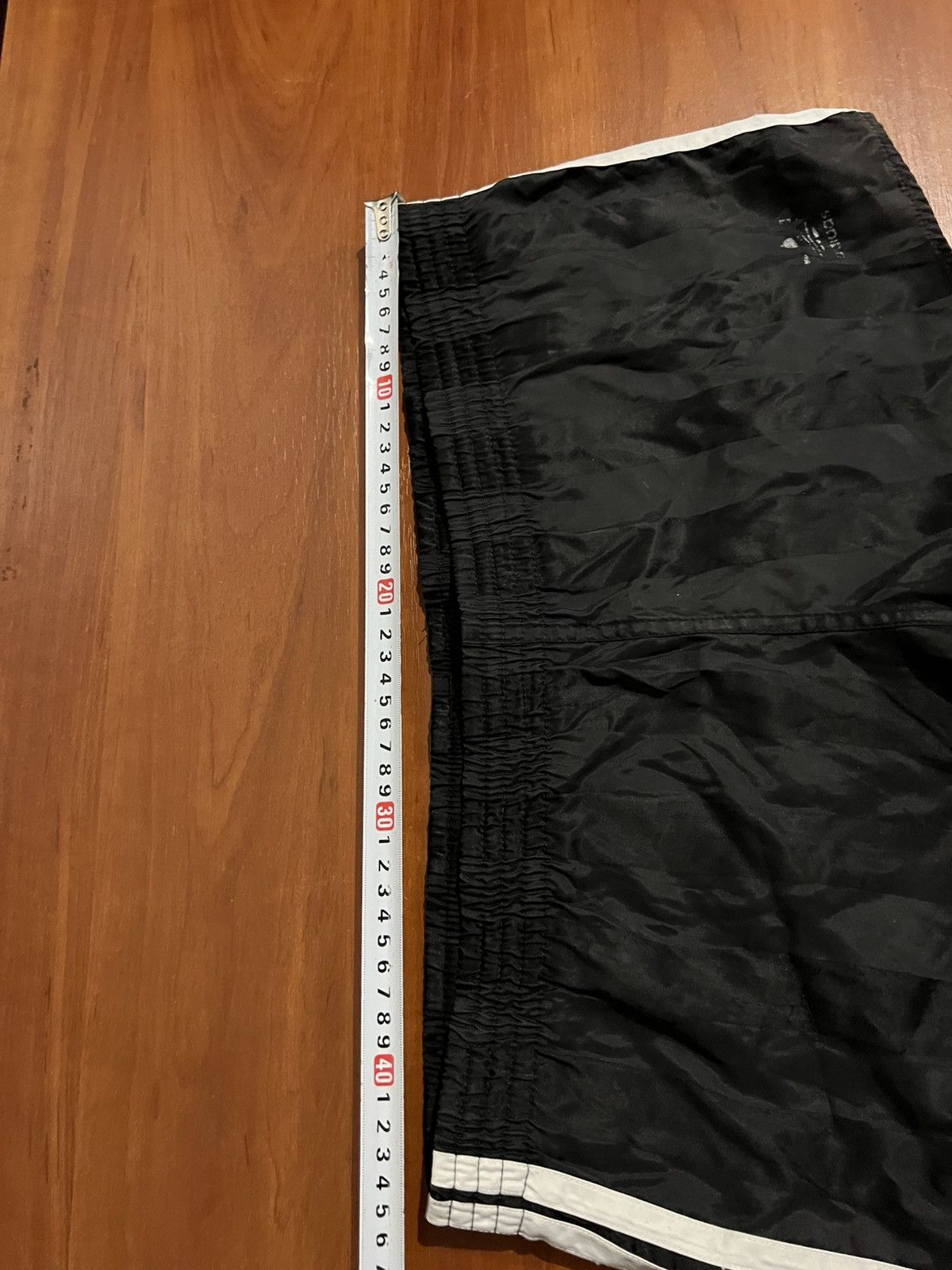 Adidas ADIDAS NYLON SPRINTER ICONIC SHORTS GLANZ RACER RETRO SIZE M Size US 36 / EU 52 - 16 Thumbnail
