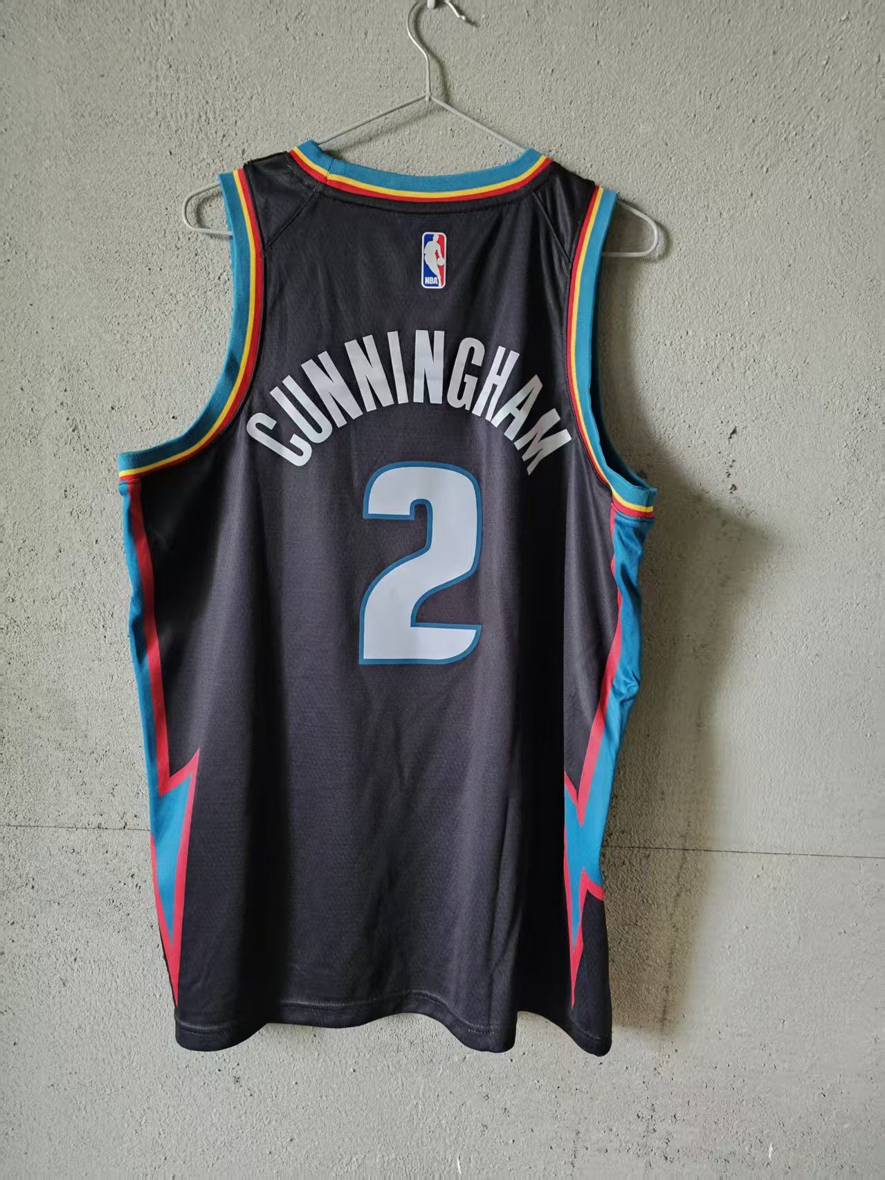 NBA Detroit Pistons 2 Cade Cunningham Jersey Size US L / EU 52-54 / 3 - 2 Thumbnail