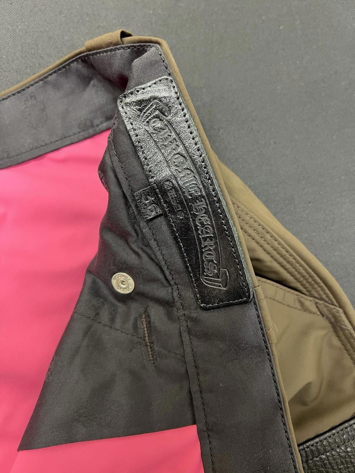 Chrome Hearts Chrome Hearts Nylon Leather Cross Patch Carpenter Shorts 36 Size US 36 / EU 52 - 12 Thumbnail
